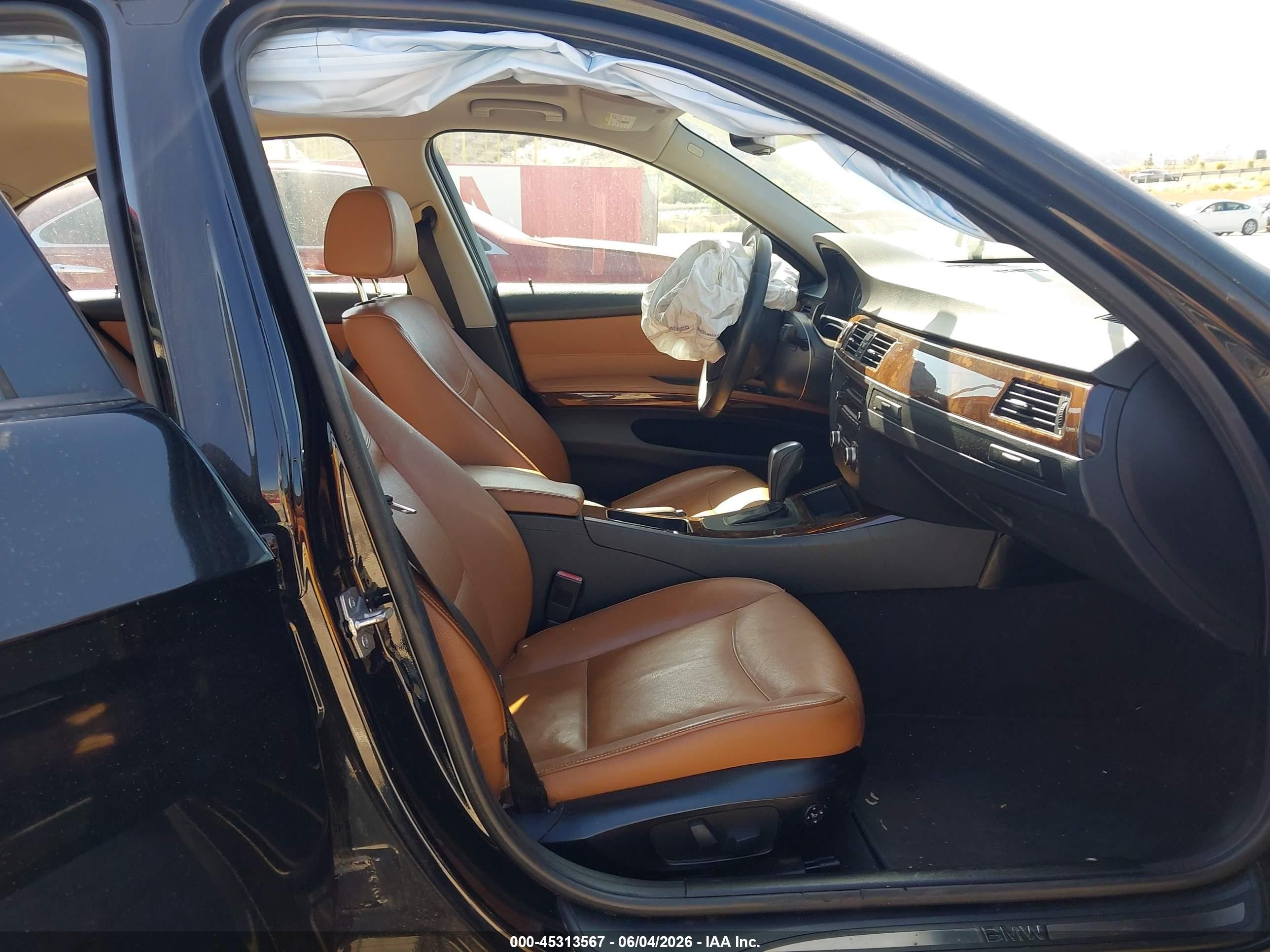 2011 Bmw 328i   Black vin: WBAPH5G53BNM83671