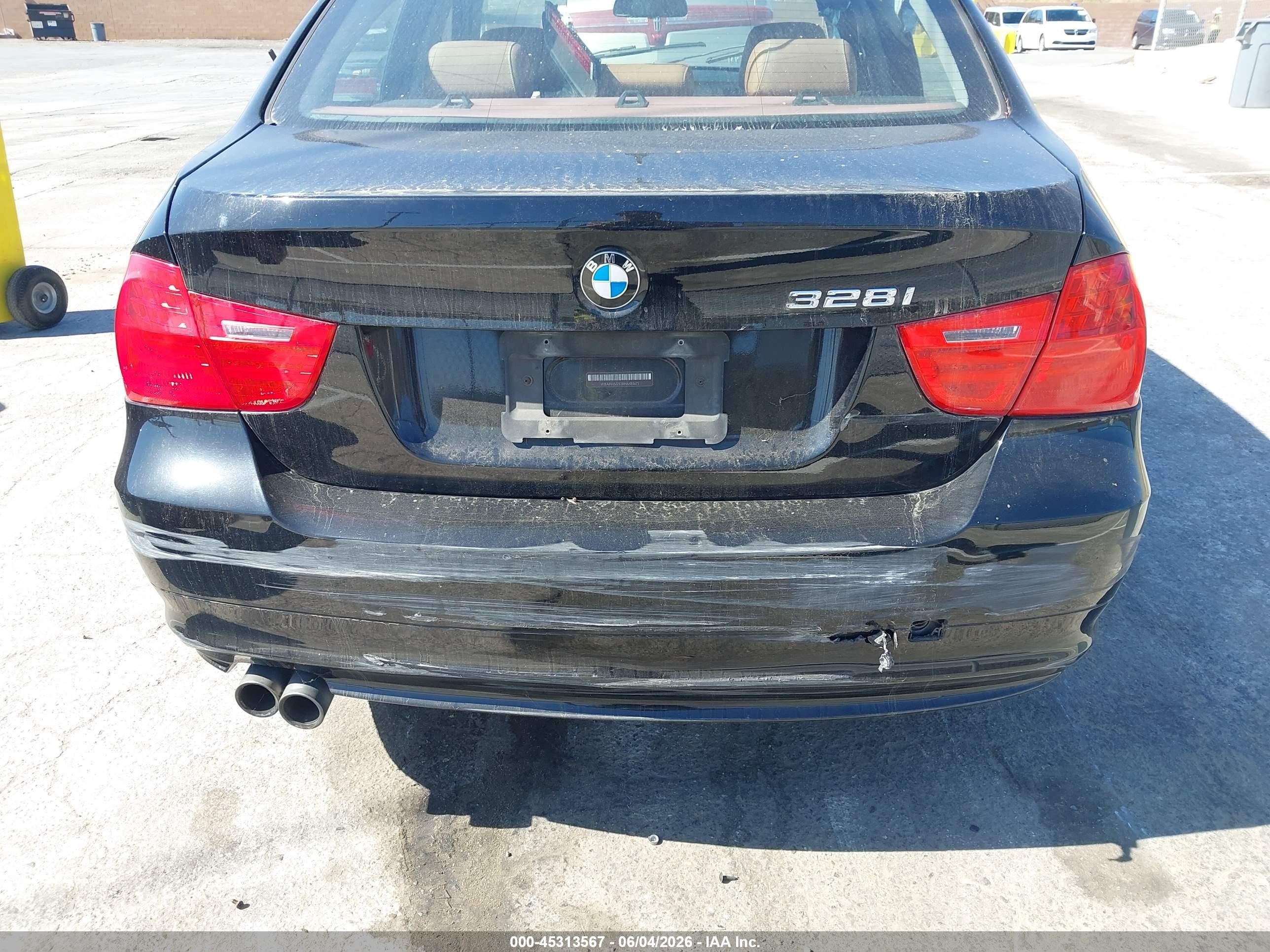 2011 Bmw 328i   Black vin: WBAPH5G53BNM83671