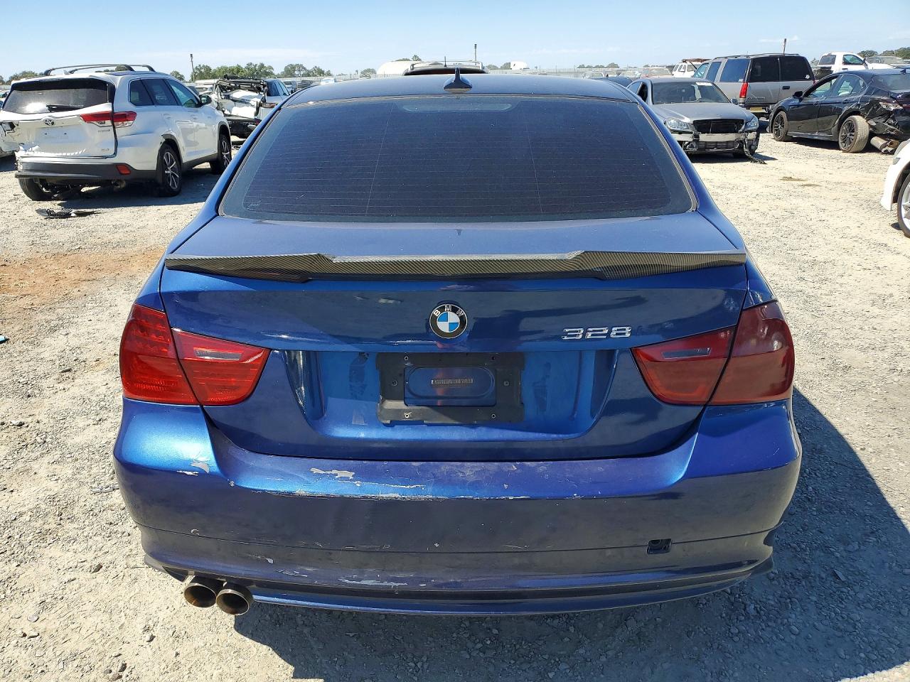 2011 Bmw 328 I Sulev Blue vin: WBAPH5G54BNM79192