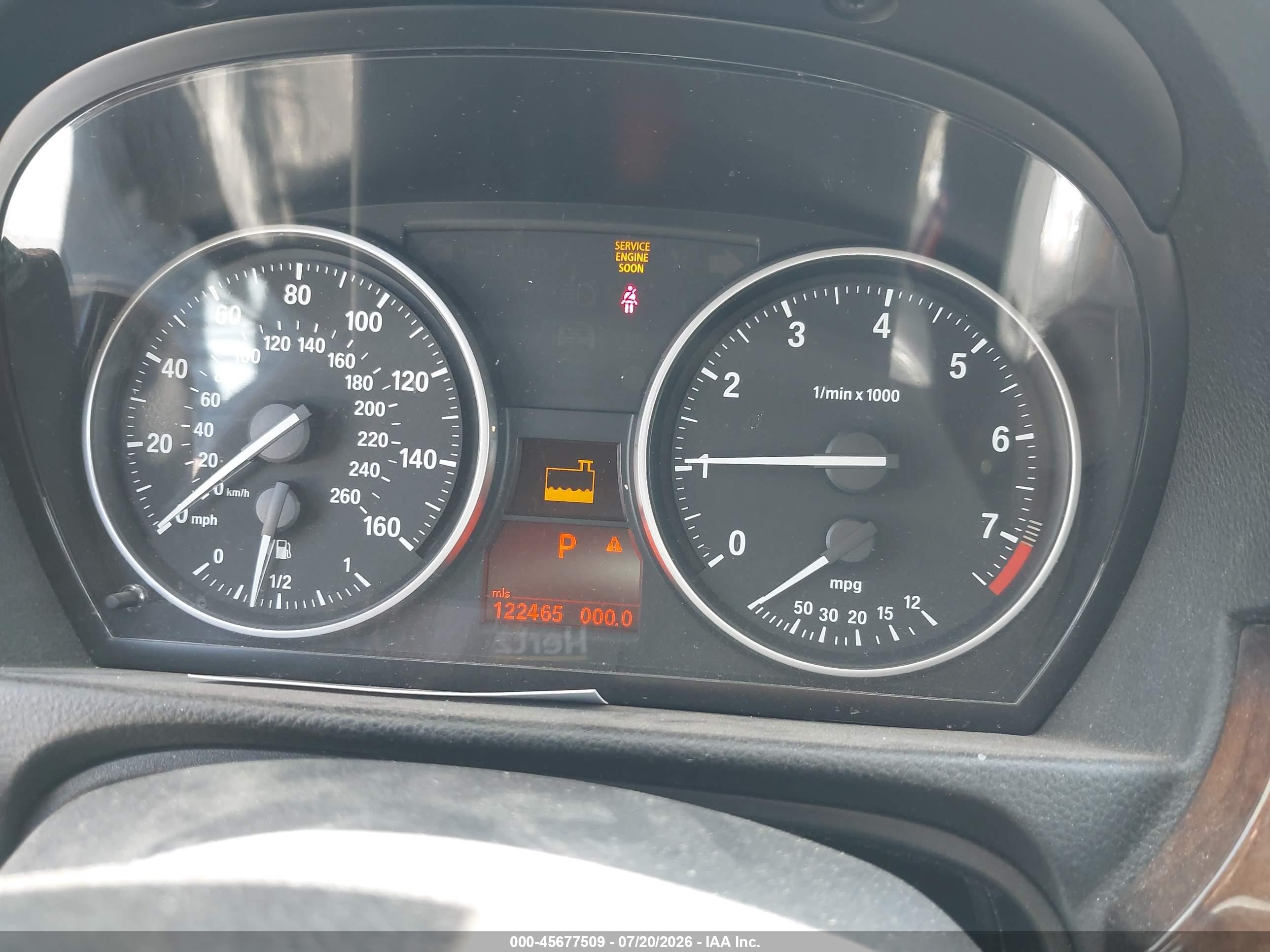 2011 Bmw 328i   Серый vin: WBAPH5G56BNM73281