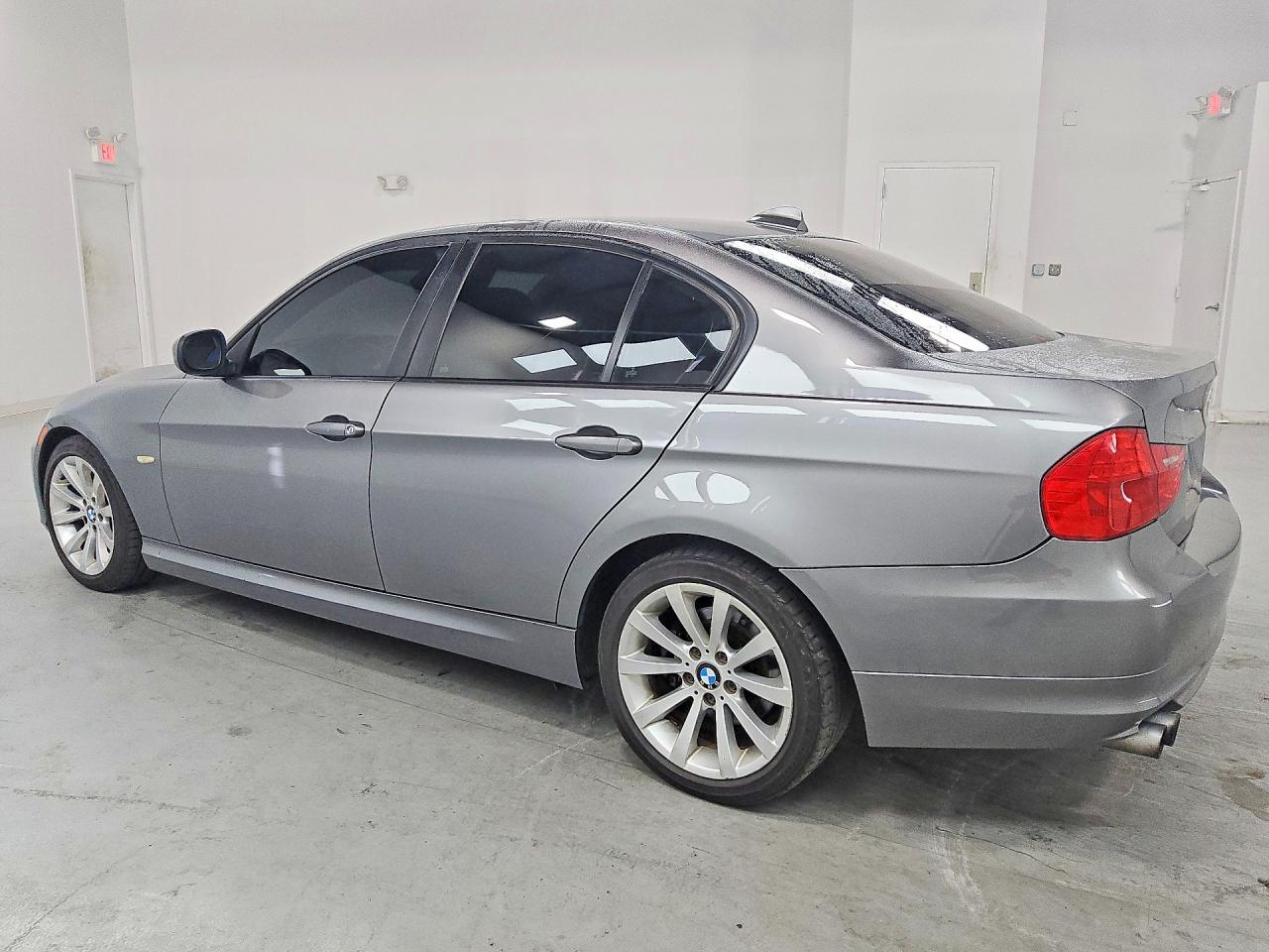 2011 Bmw 328 I Sulev Silver vin: WBAPH5G56BNM73913