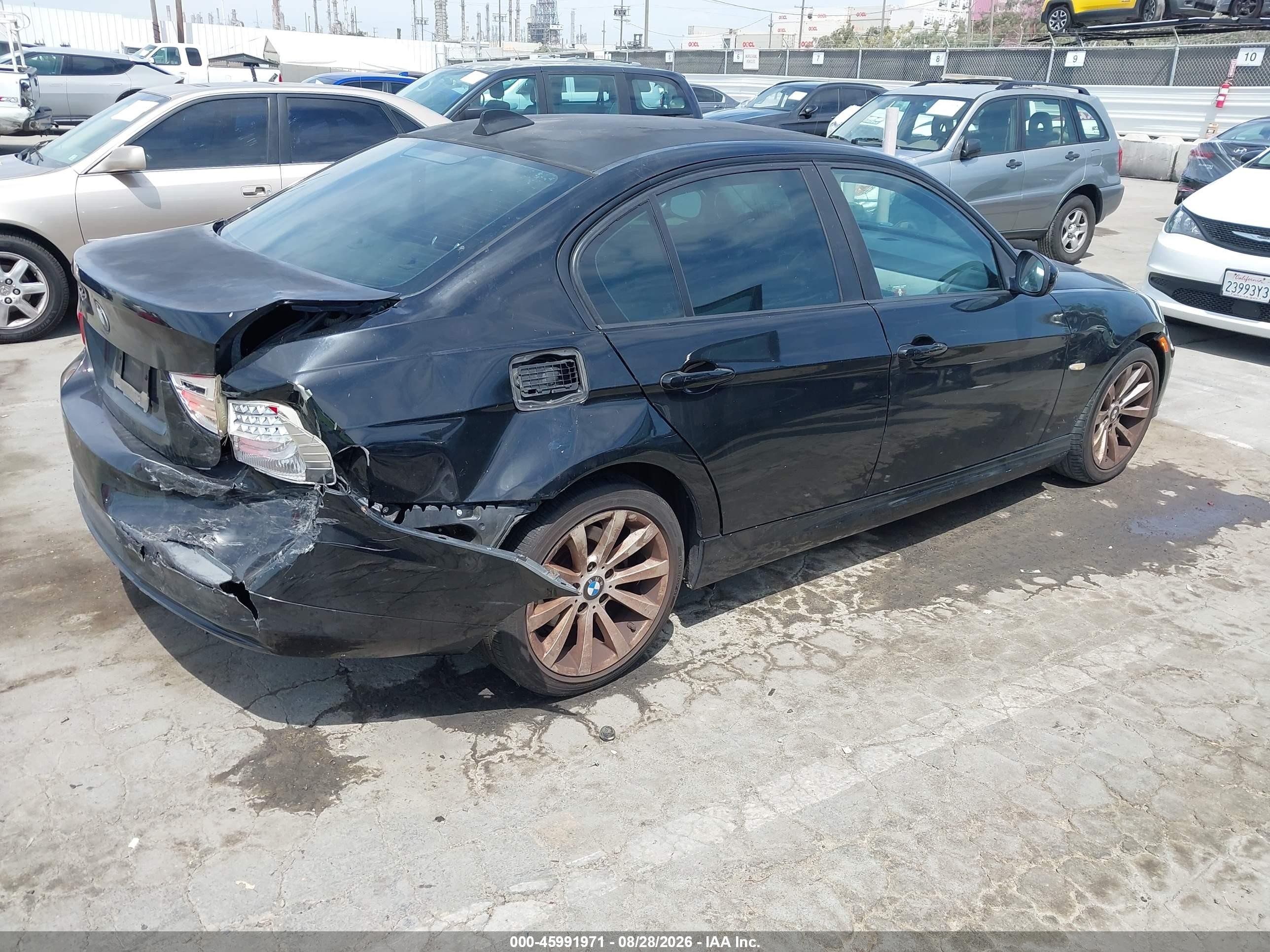 2011 Bmw 328i   Black vin: WBAPH5G58BNM71824