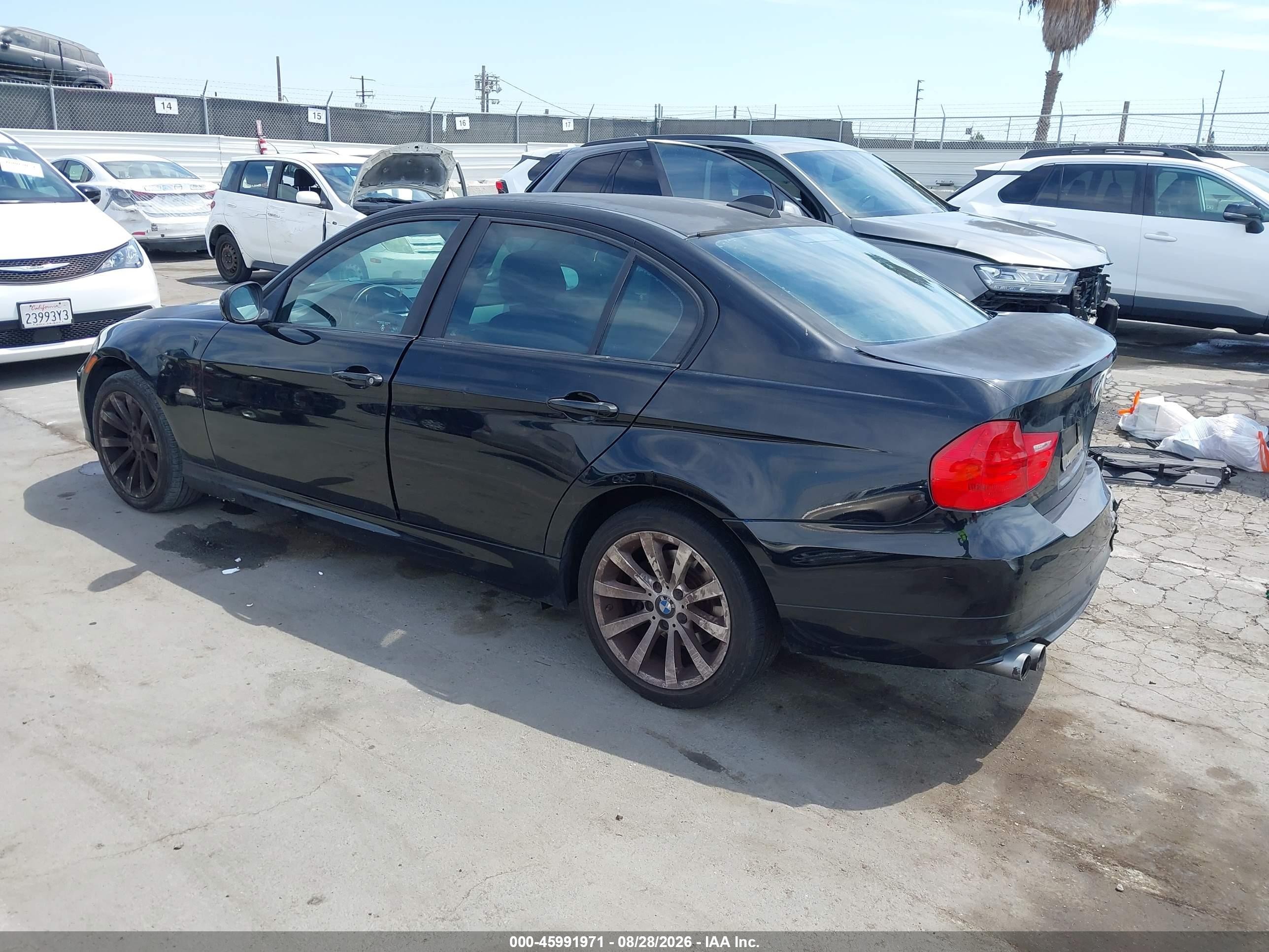 2011 Bmw 328i   Black vin: WBAPH5G58BNM71824