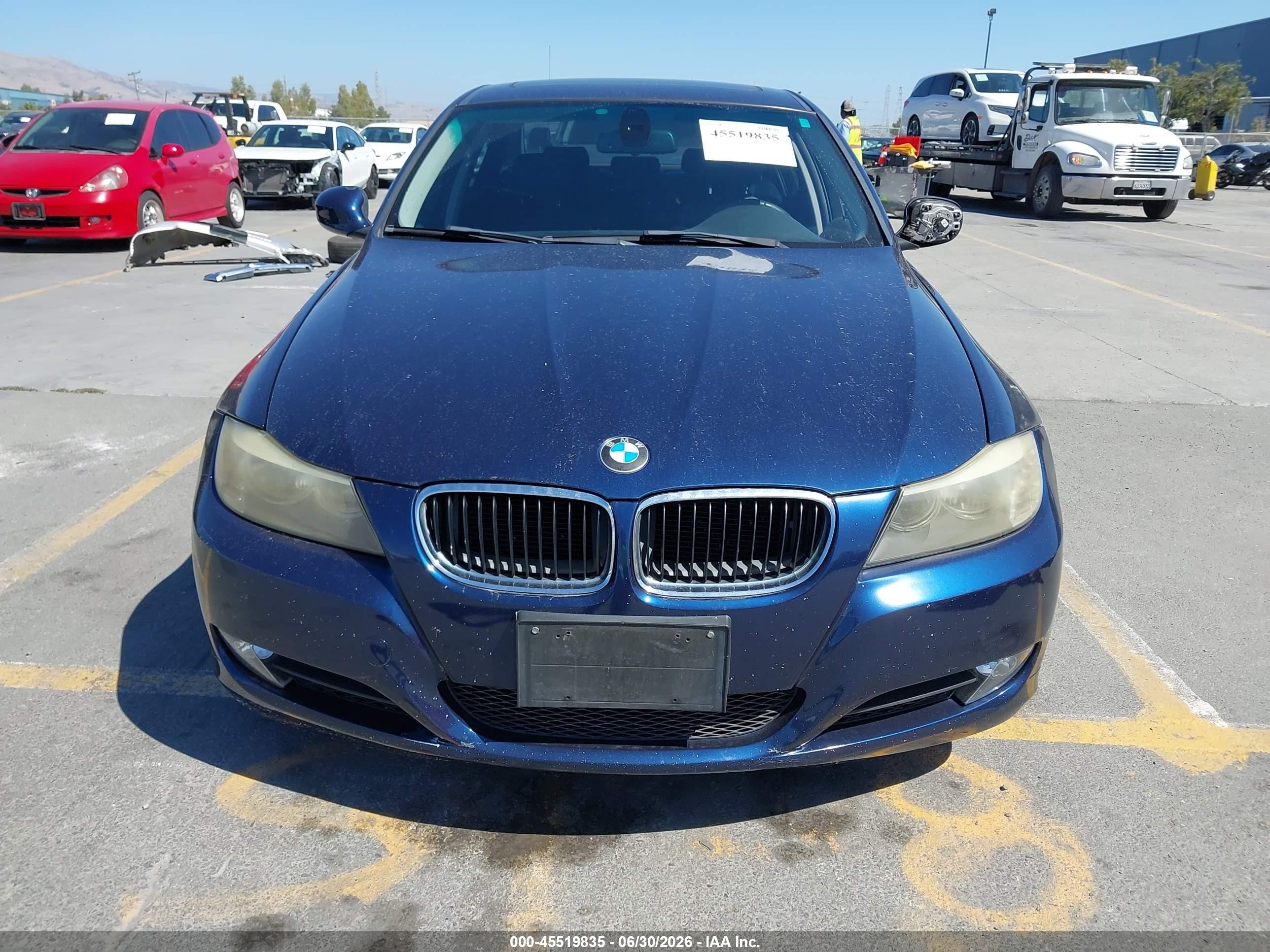 2011 Bmw 328i Blue vin: WBAPH5G58BNM73640