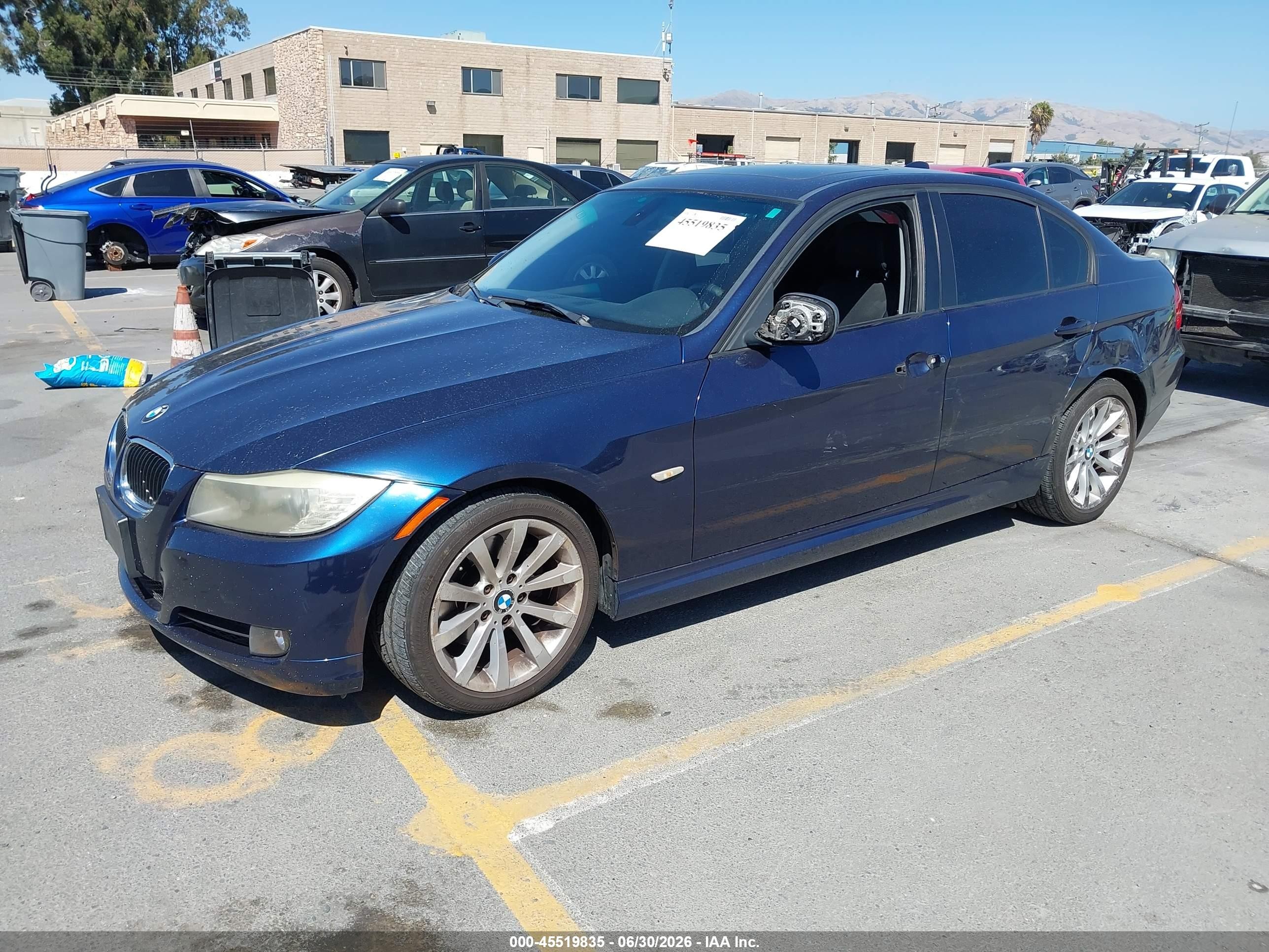 2011 Bmw 328i Blue vin: WBAPH5G58BNM73640