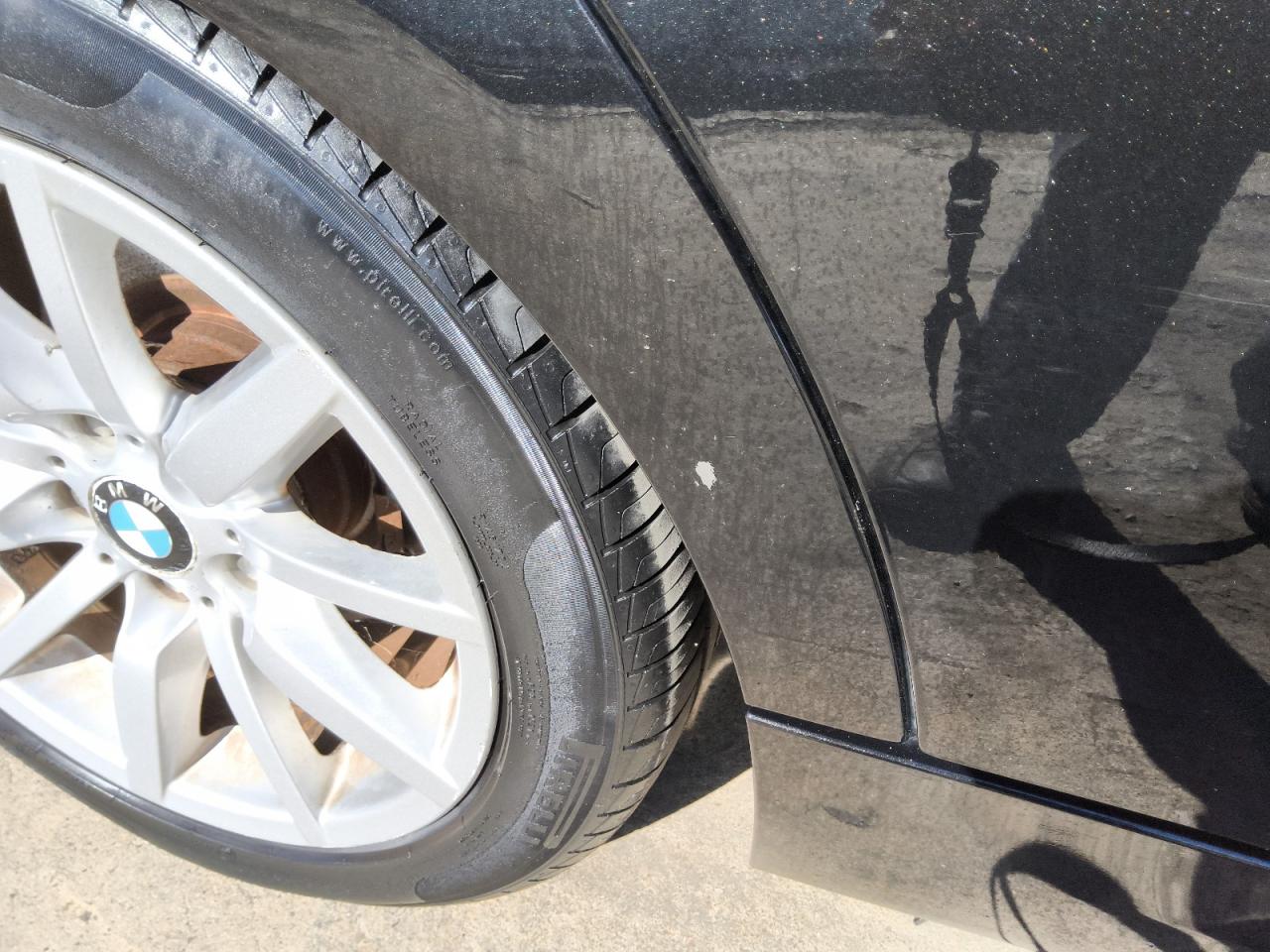 2011 Bmw 328 I Sulev Black vin: WBAPH5G59BNM72545 Damage: Right Qtr Panel, Light Scratch, 2 To 3 Inches