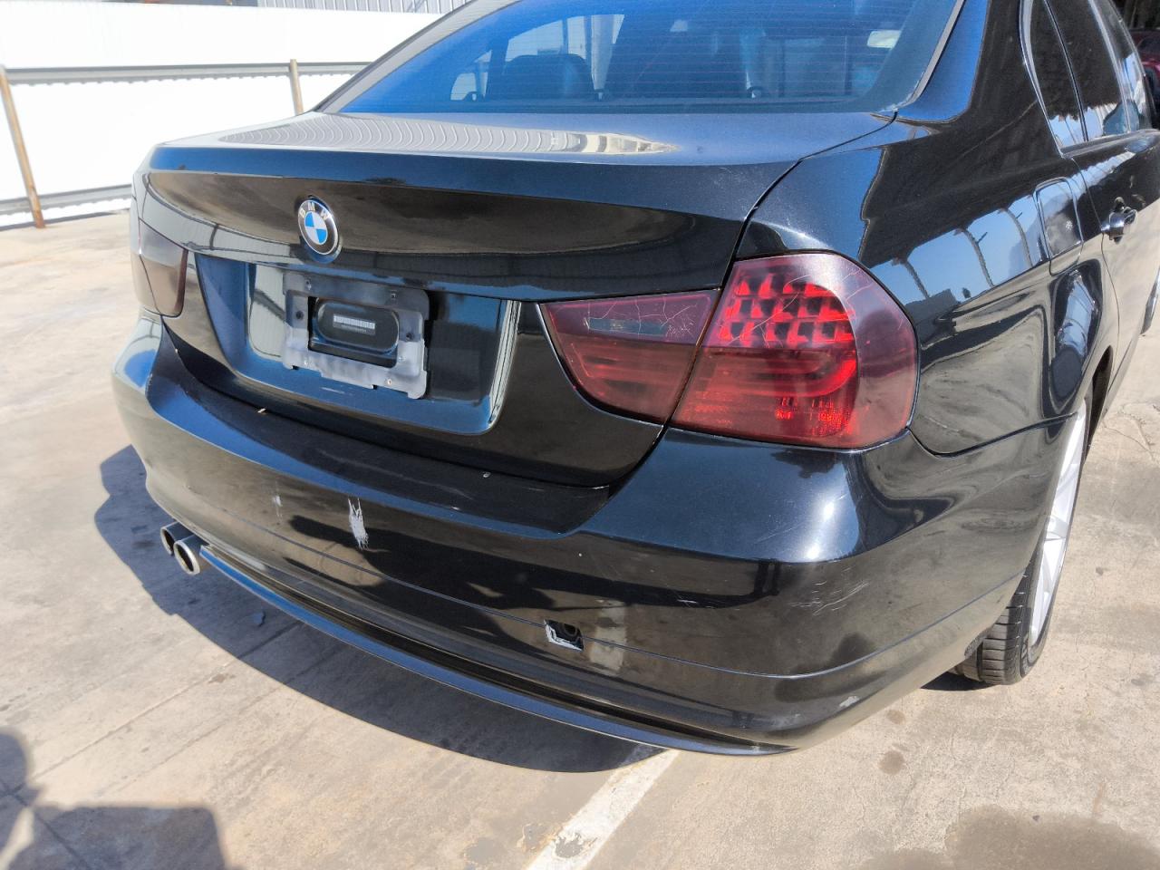 2011 Bmw 328 I Sulev Black vin: WBAPH5G59BNM72545 Damage: Rear Bumper, Heavy Scratch, 4 To 5 Inches