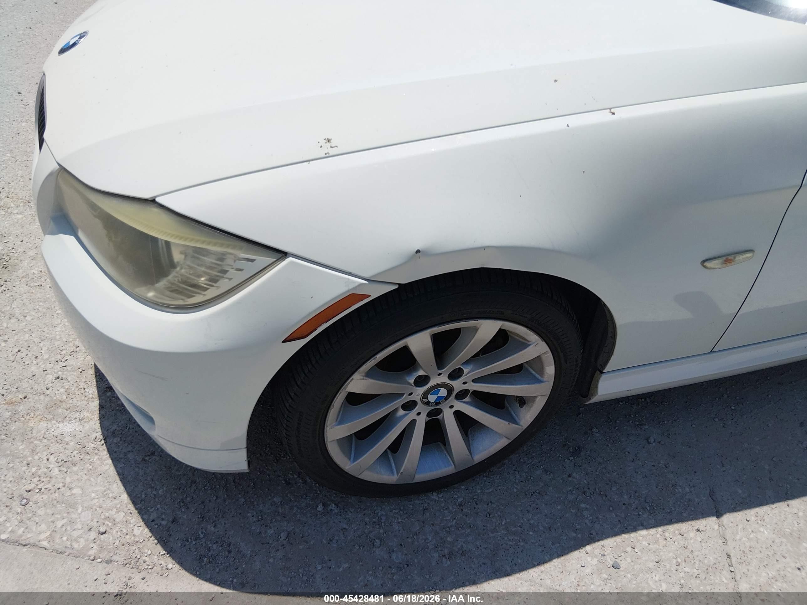 2011 Bmw 328i   White vin: WBAPH5G59BNM77955