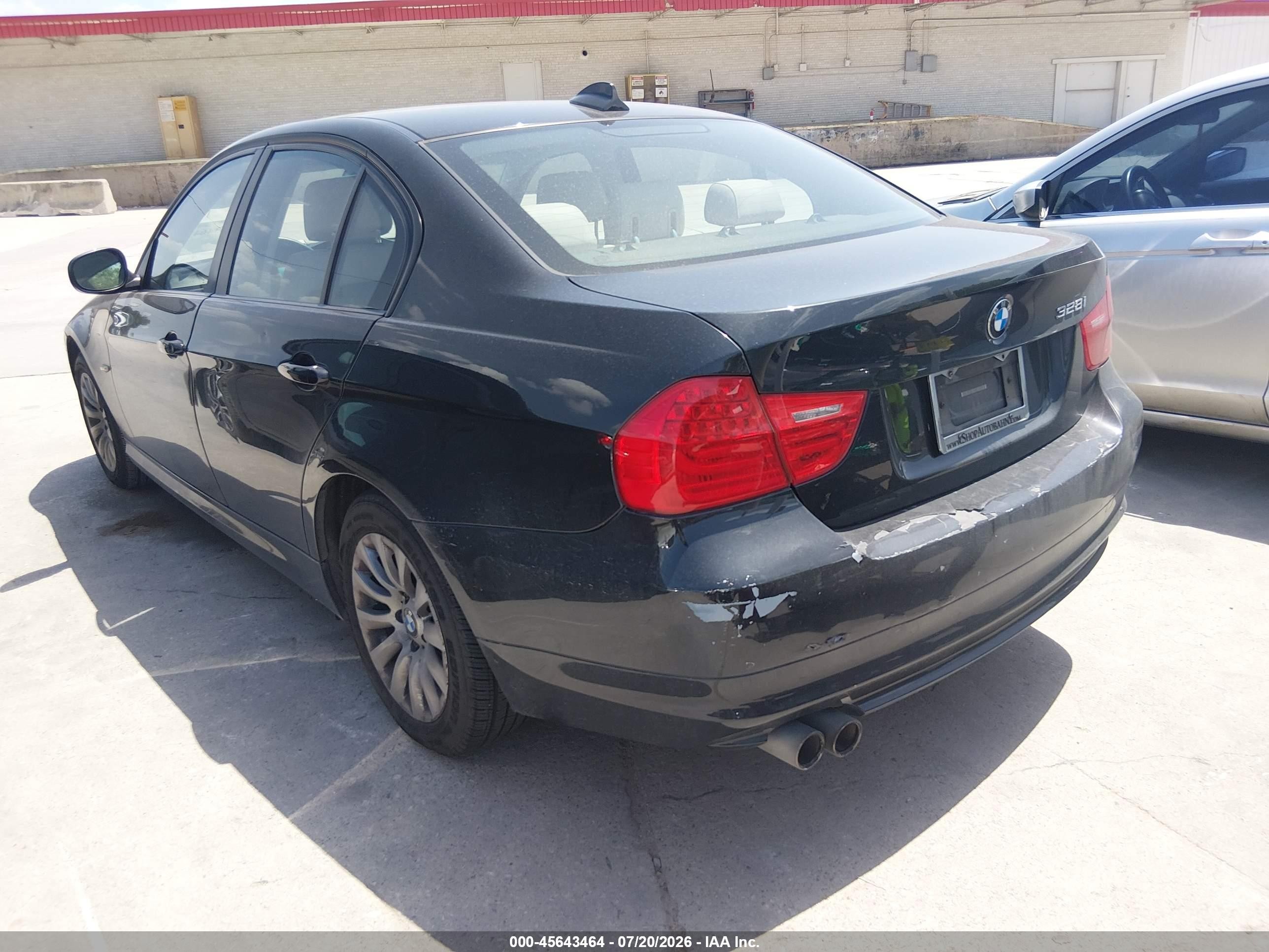 2009 Bmw 328i   Black vin: WBAPH73569E128165