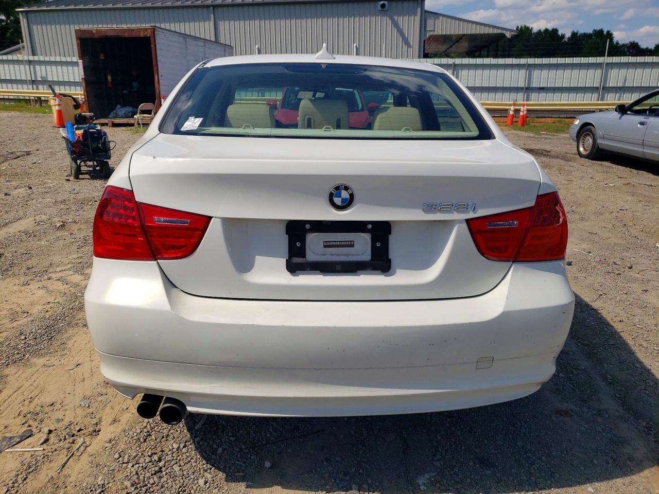 2009 Bmw 328 I Белый vin: WBAPH73589E126837