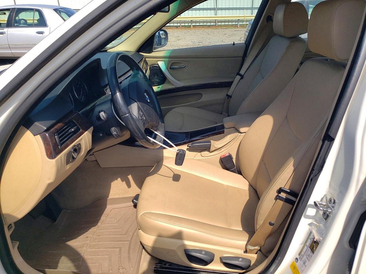 2009 Bmw 328 I Белый vin: WBAPH73589E126837