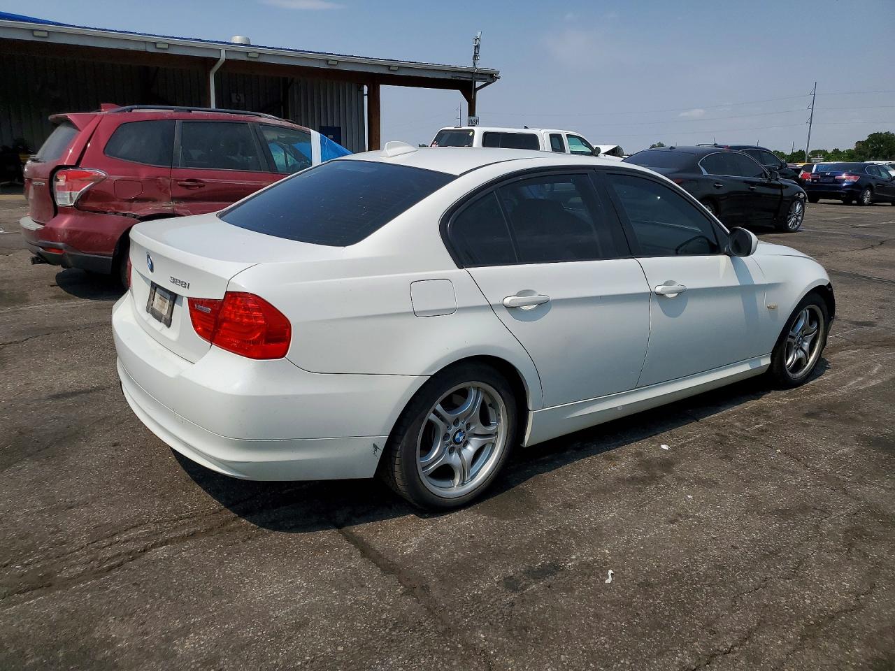 2009 Bmw 328 I White vin: WBAPH735X9A173598