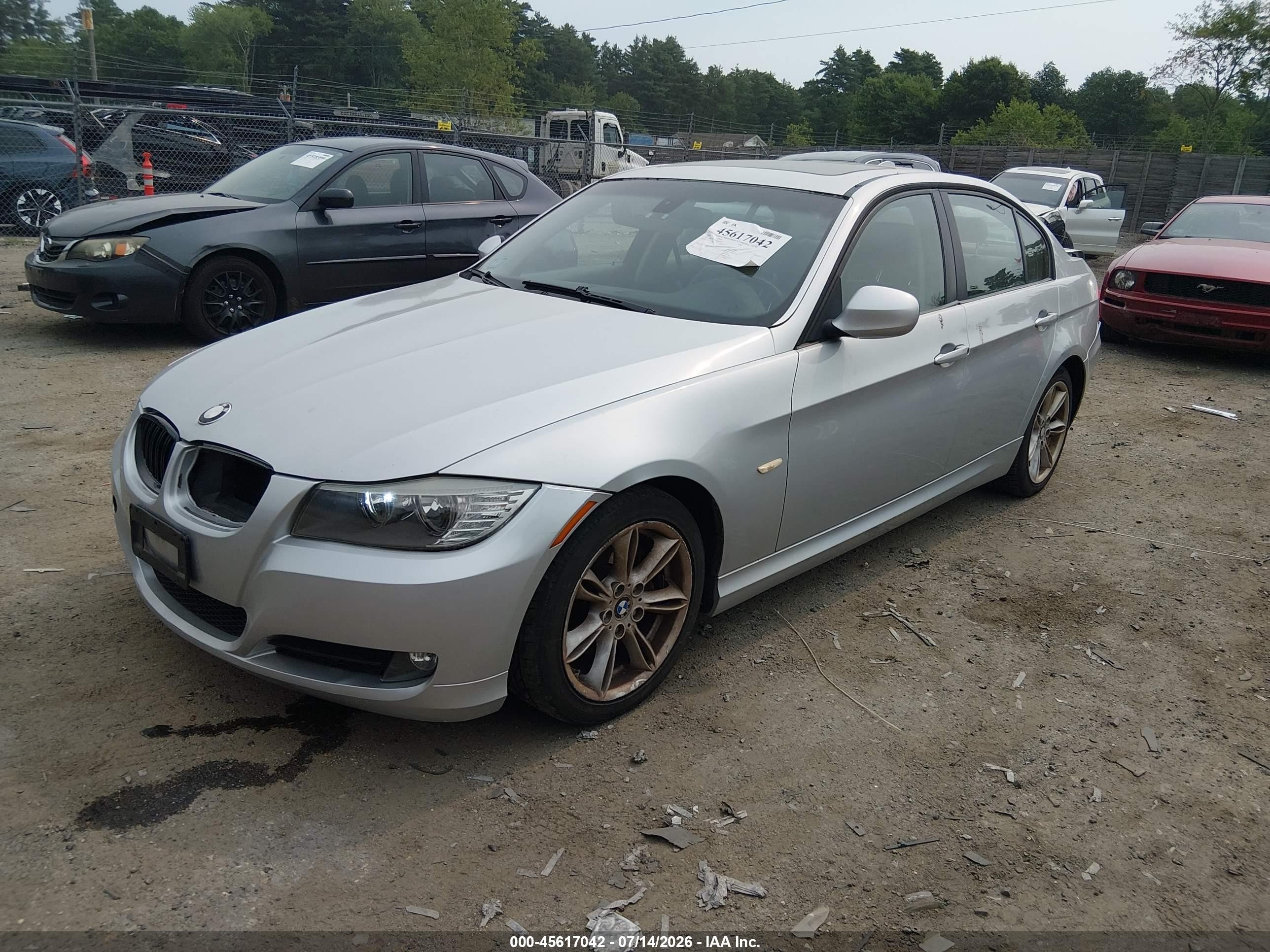 2009 Bmw 328i Silver vin: WBAPH77509NL82660