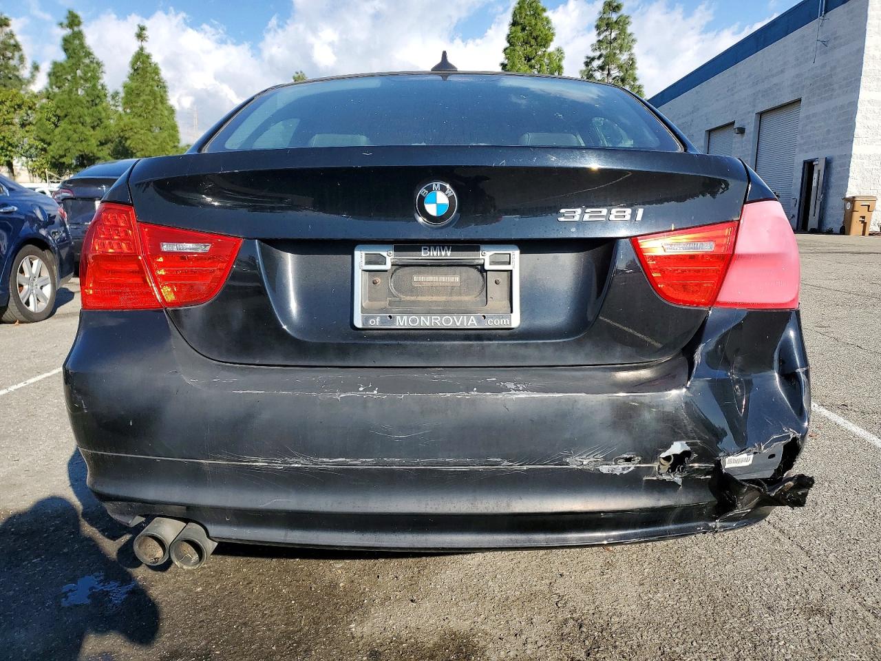 2009 Bmw Motorrad 3 Series 330i Xdrive Black vin: WBAPH77519NM47497