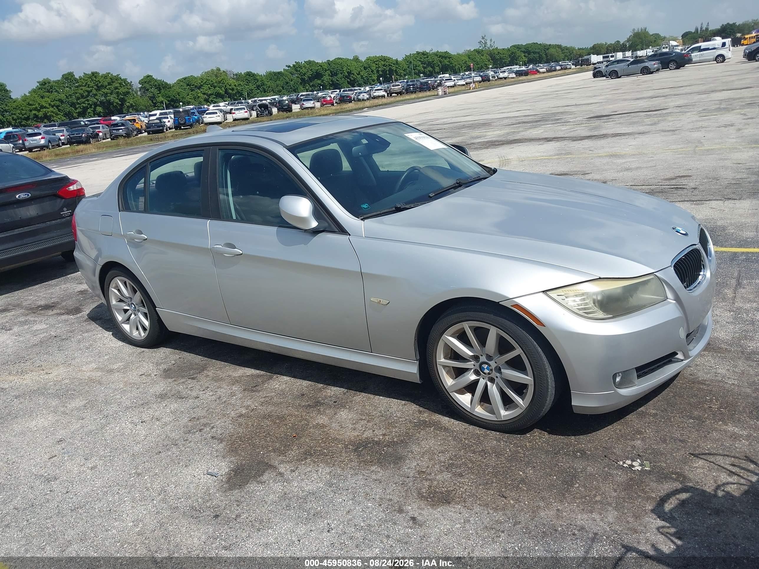 2009 Bmw 328i   Silver vin: WBAPH77529NM31132