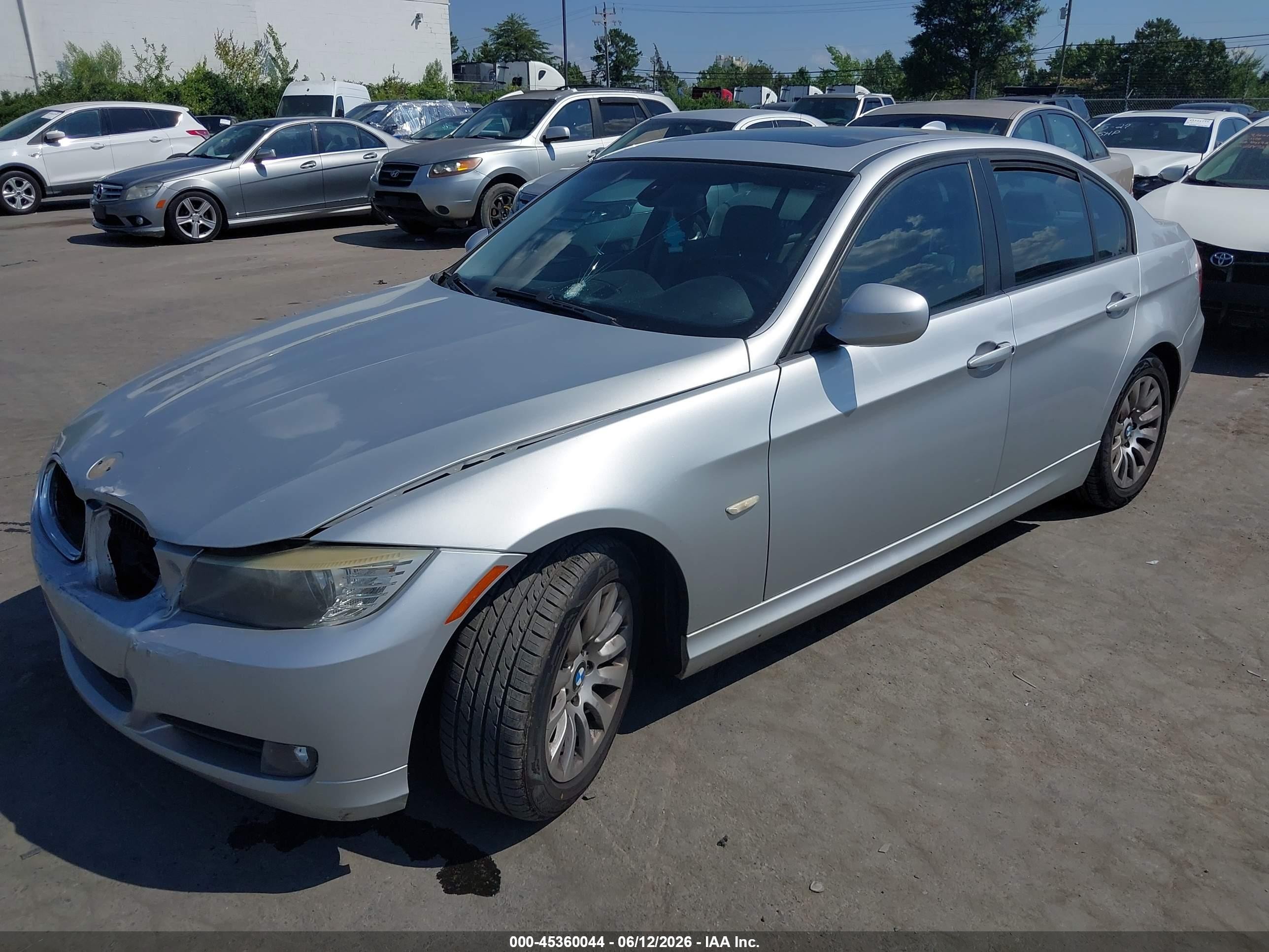 2009 Bmw 328i   Silver vin: WBAPH77539NM28840