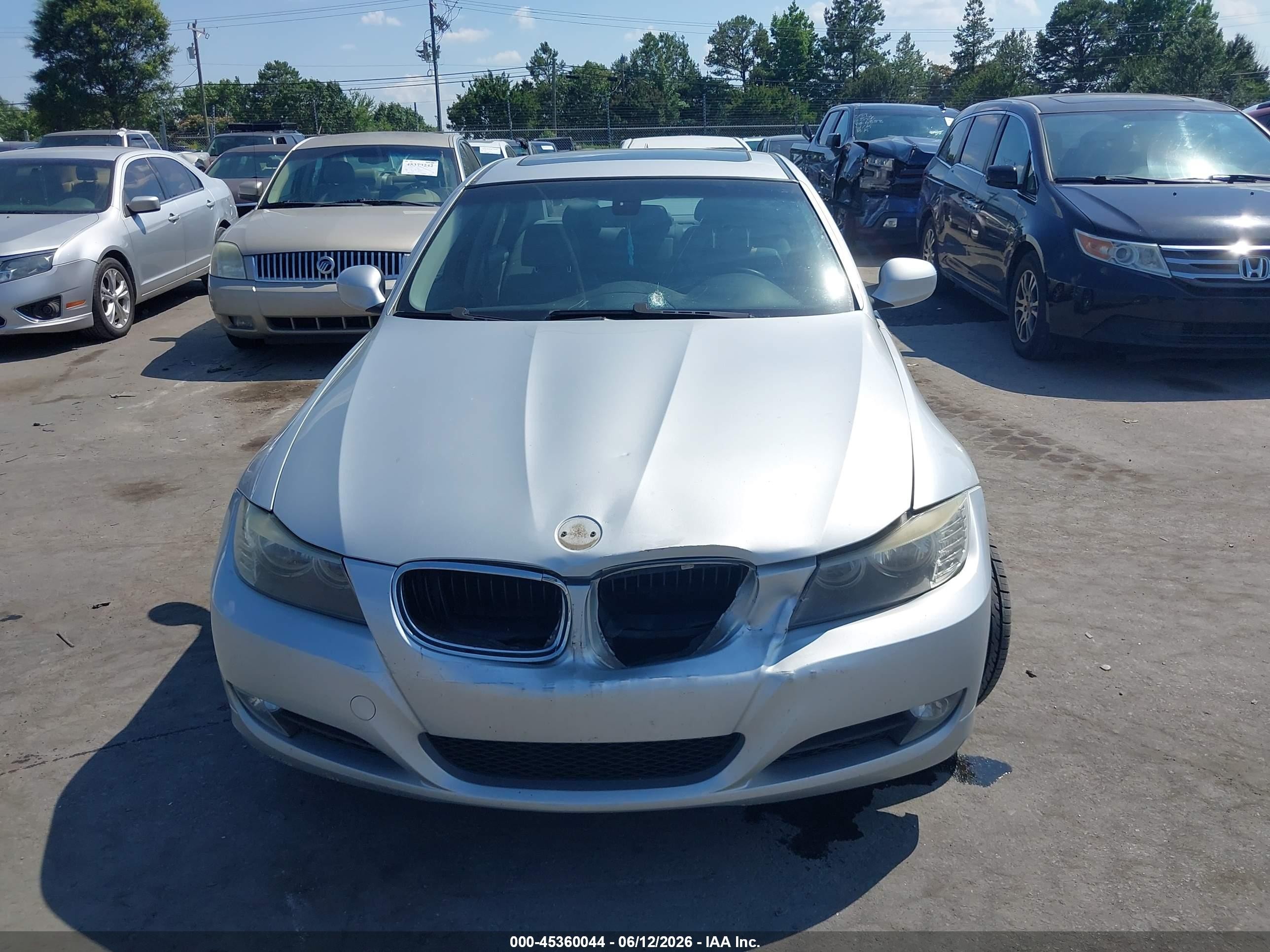 2009 Bmw 328i   Silver vin: WBAPH77539NM28840