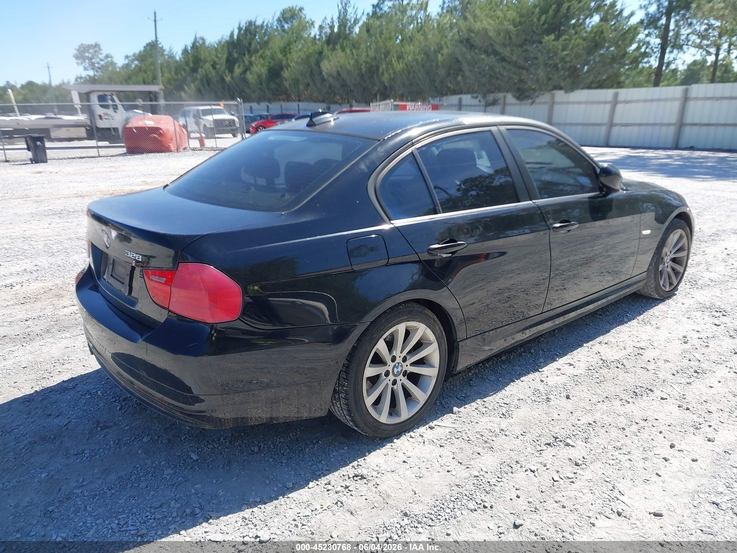 2009 Bmw 328i   Черный vin: WBAPH77539NM30944