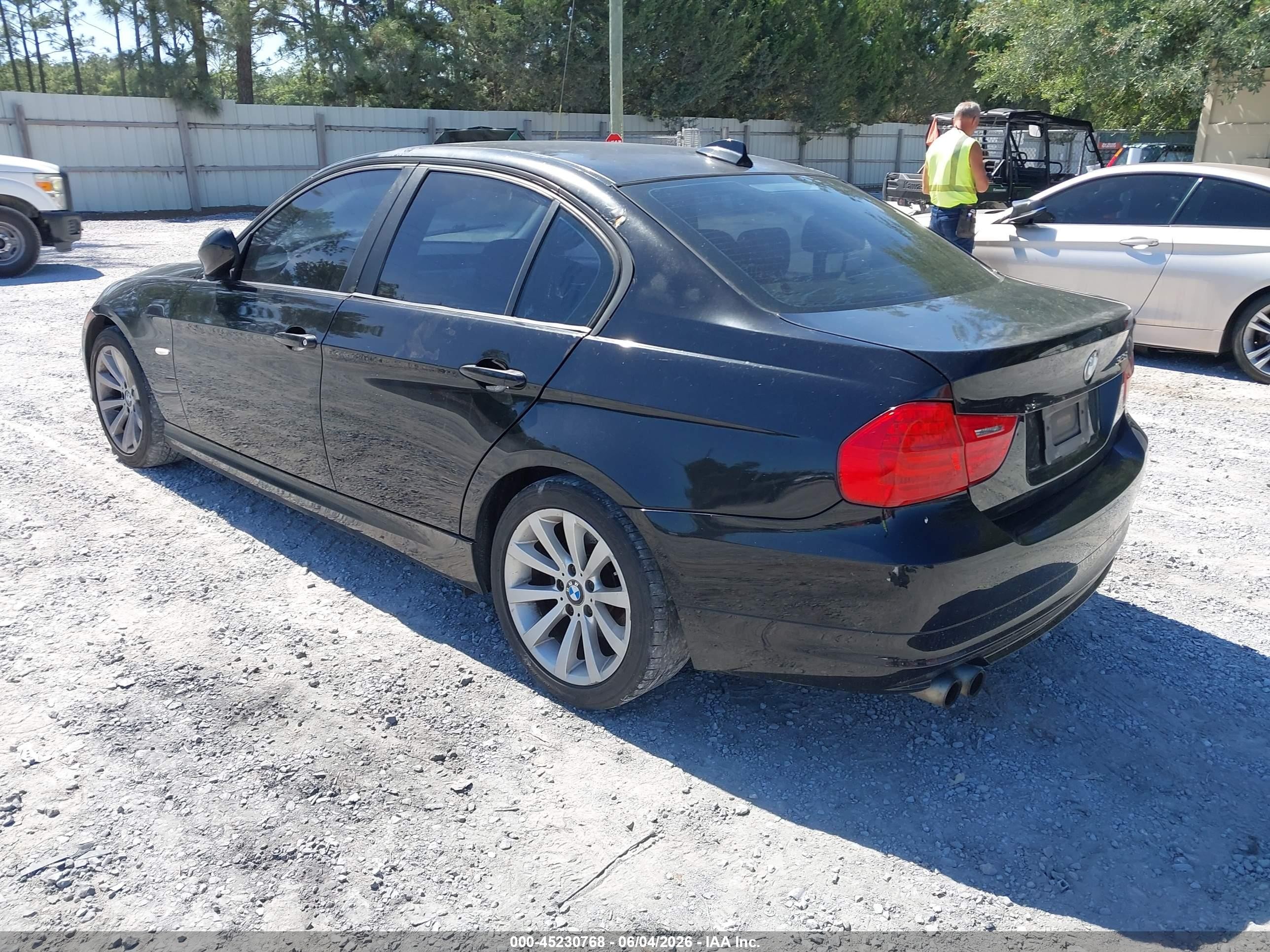 2009 Bmw 328i   Черный vin: WBAPH77539NM30944