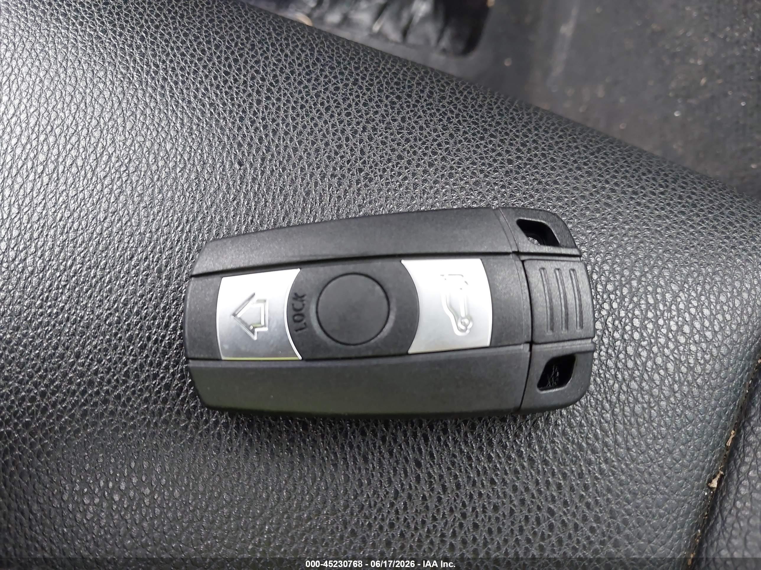 2009 Bmw 328i   Черный vin: WBAPH77539NM30944