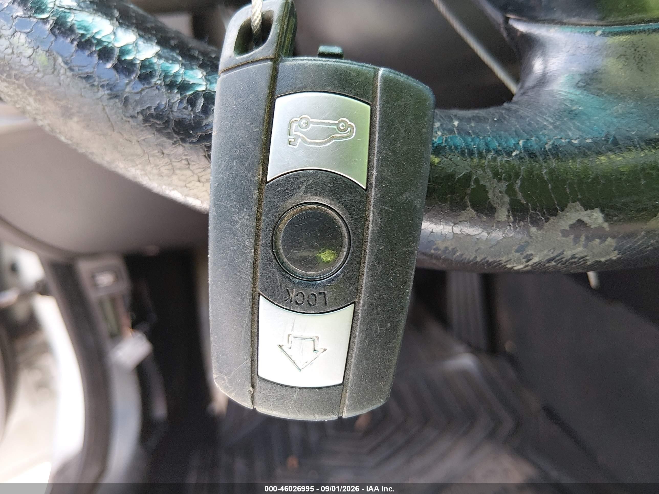 2009 Bmw 328i   Серебряный vin: WBAPH77539NM46142