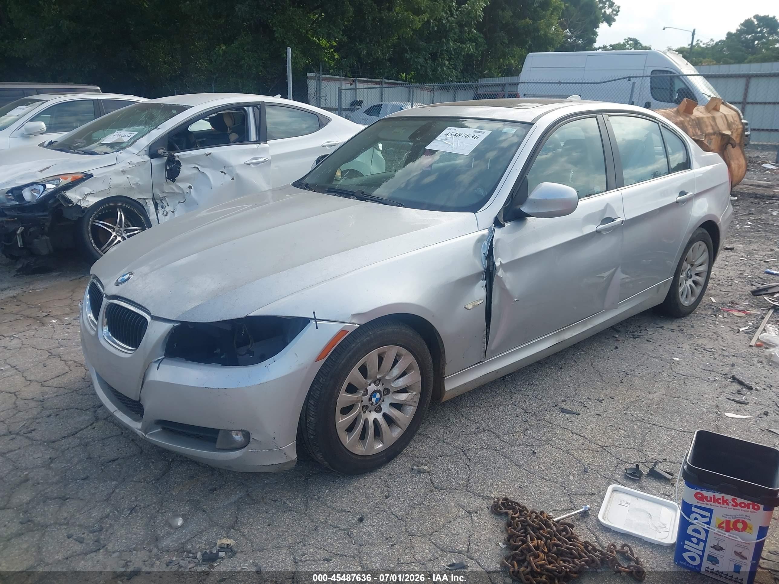 2009 Bmw 328i Silver vin: WBAPH77559NM45042