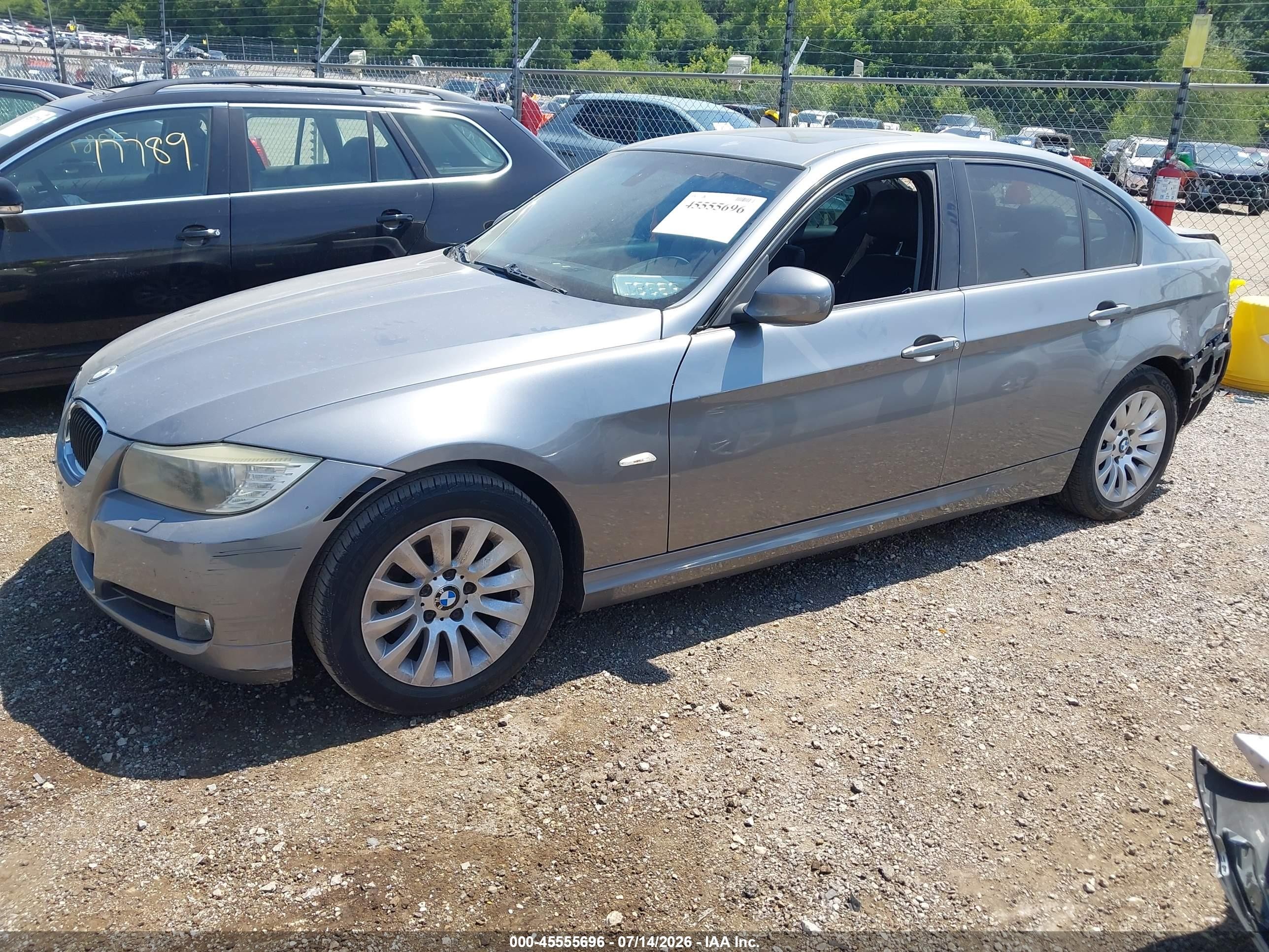 2009 Bmw 328i   Silver vin: WBAPH77569NL83313
