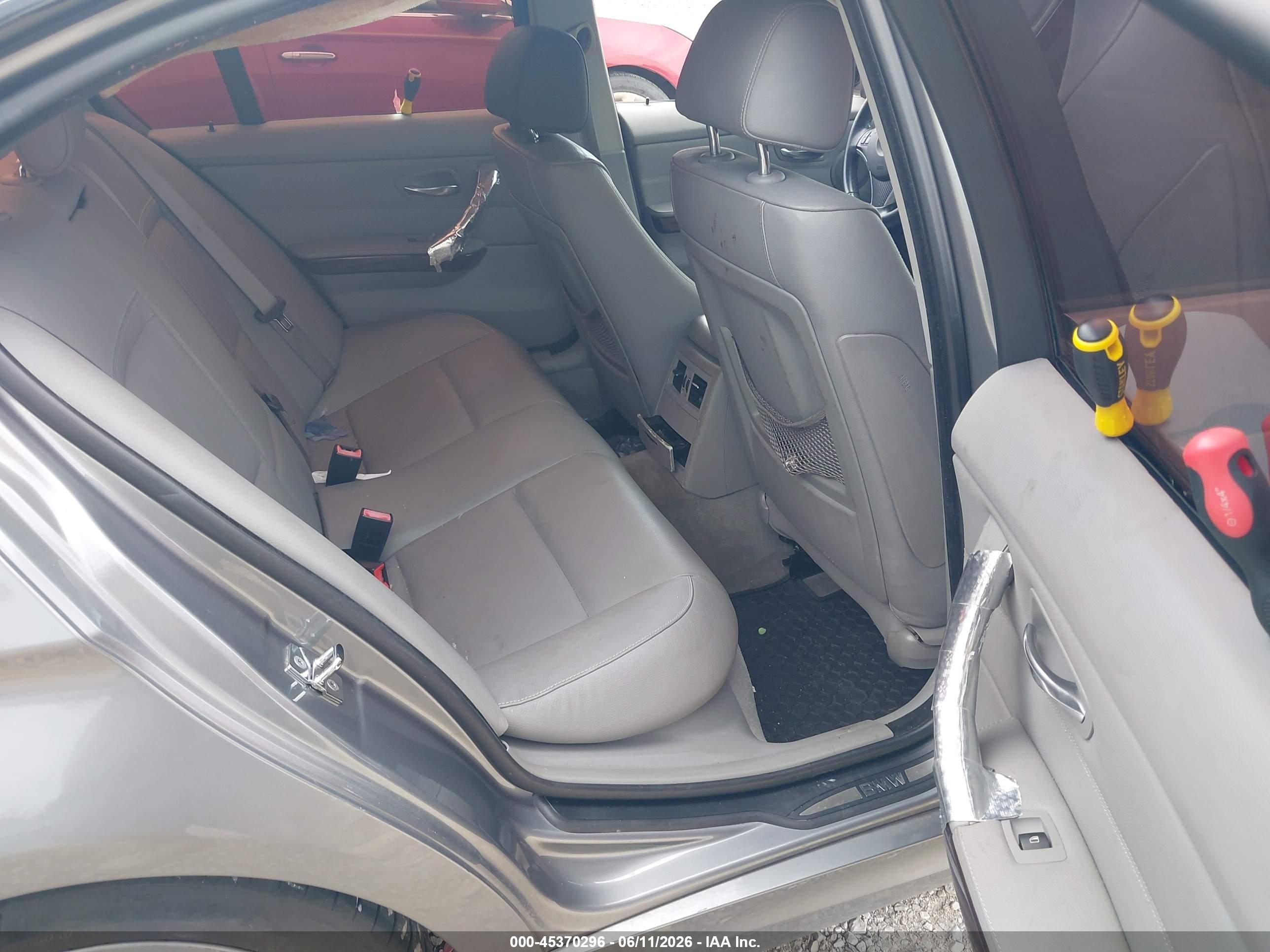 2009 Bmw 328i   Gray vin: WBAPH77569NM29755