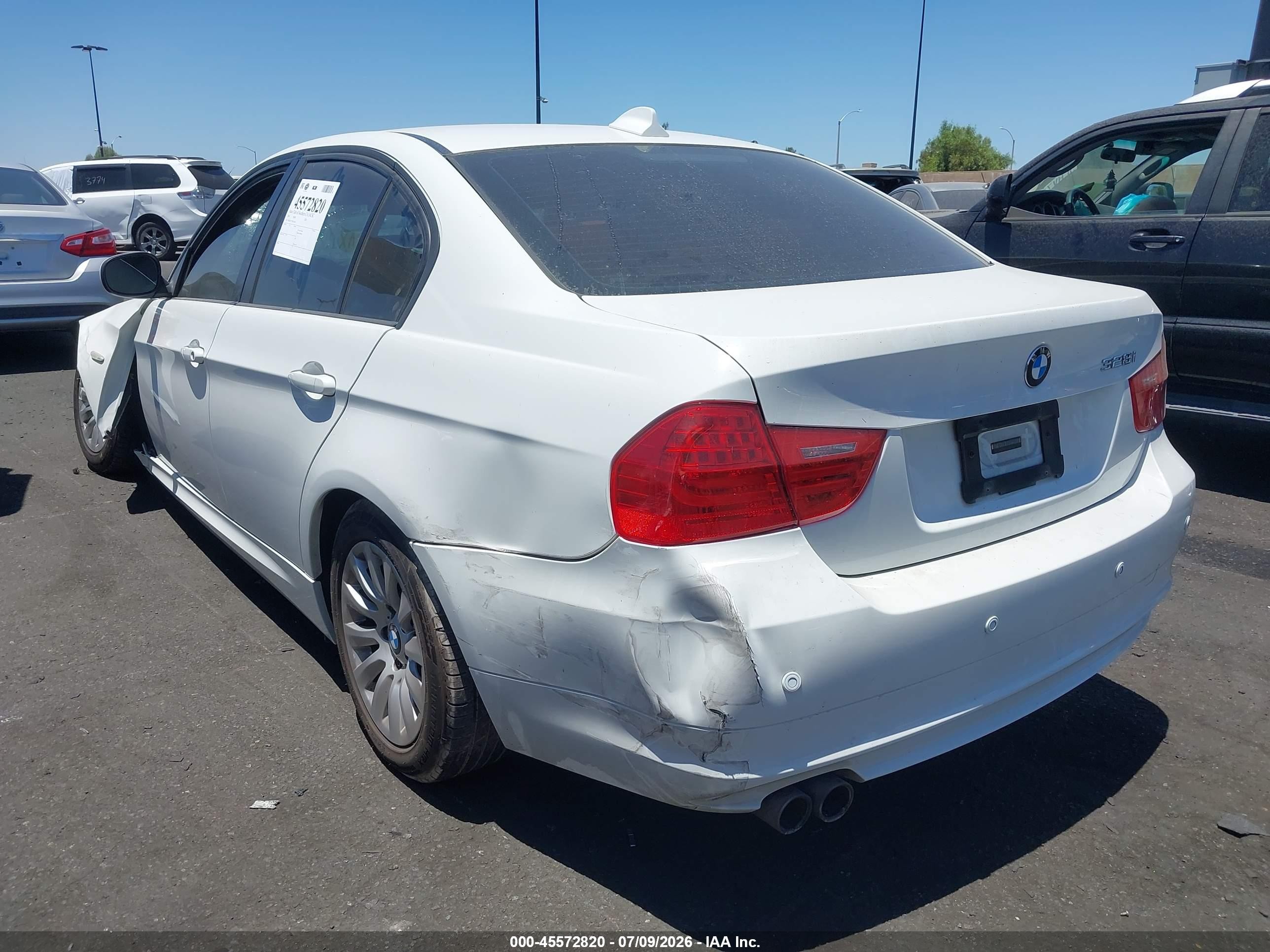 2009 Bmw 328i   White vin: WBAPH77579NL81666