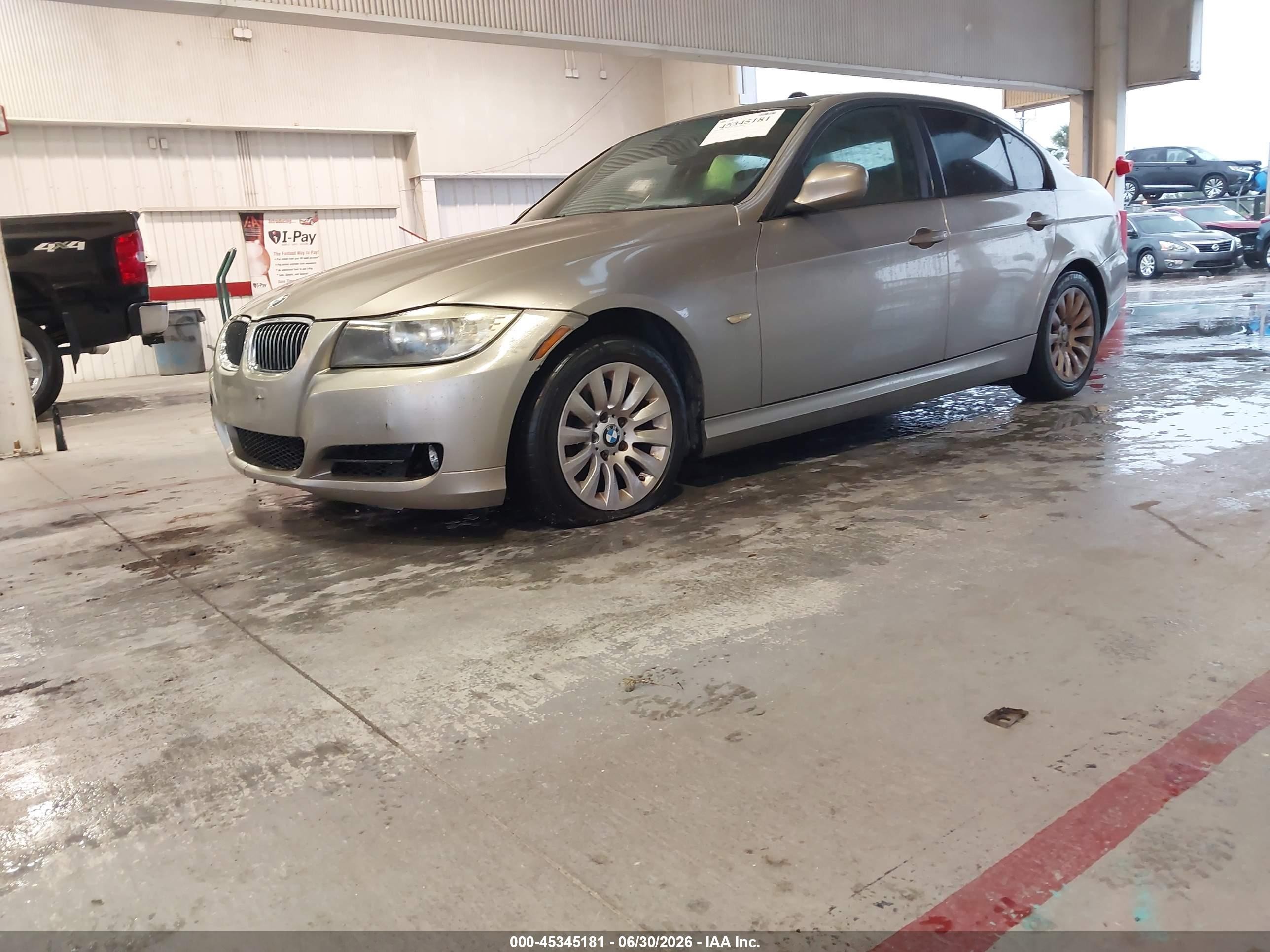 2009 Bmw 328i   Gold vin: WBAPH77579NL82154