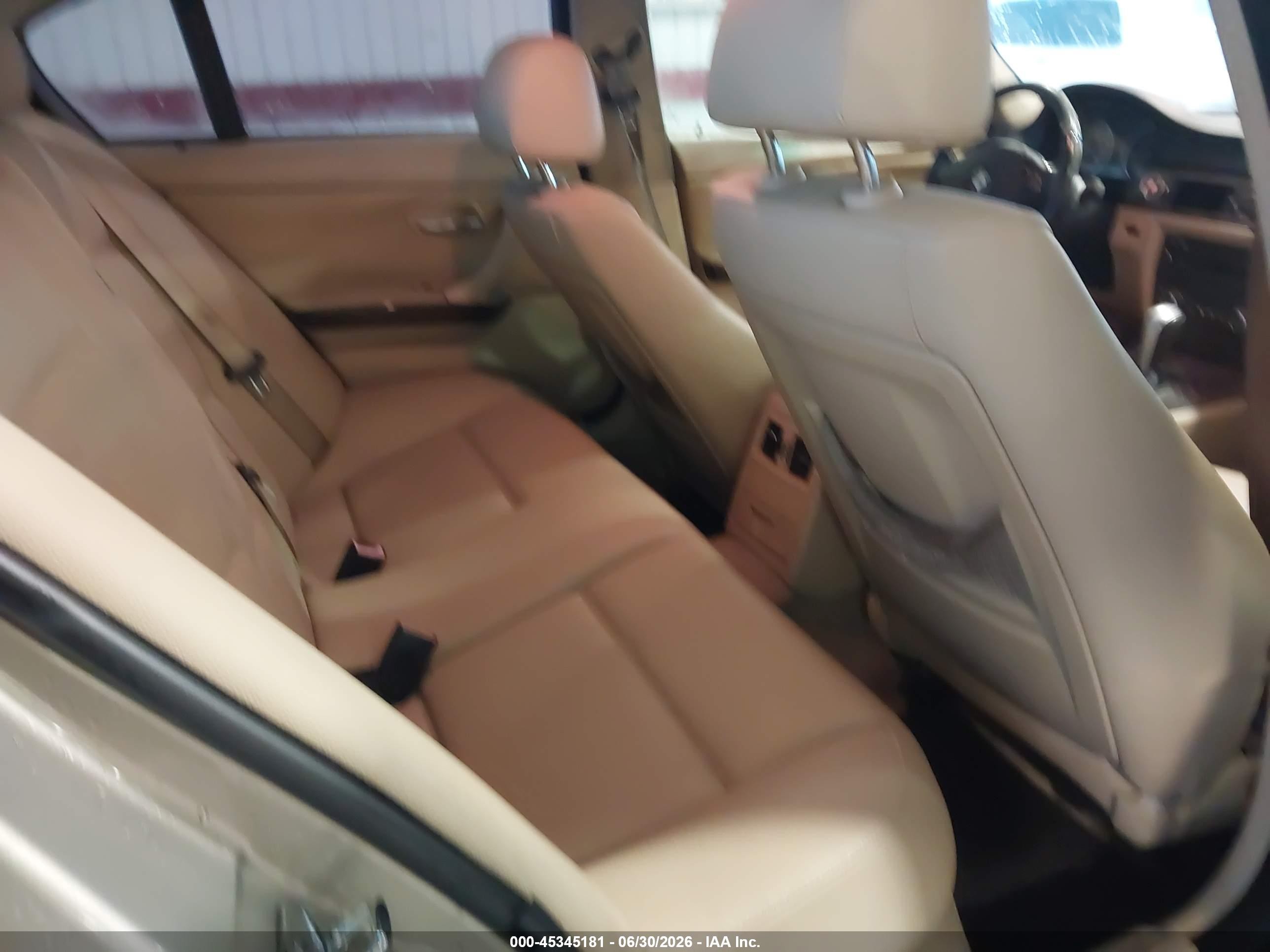 2009 Bmw 328i   Gold vin: WBAPH77579NL82154