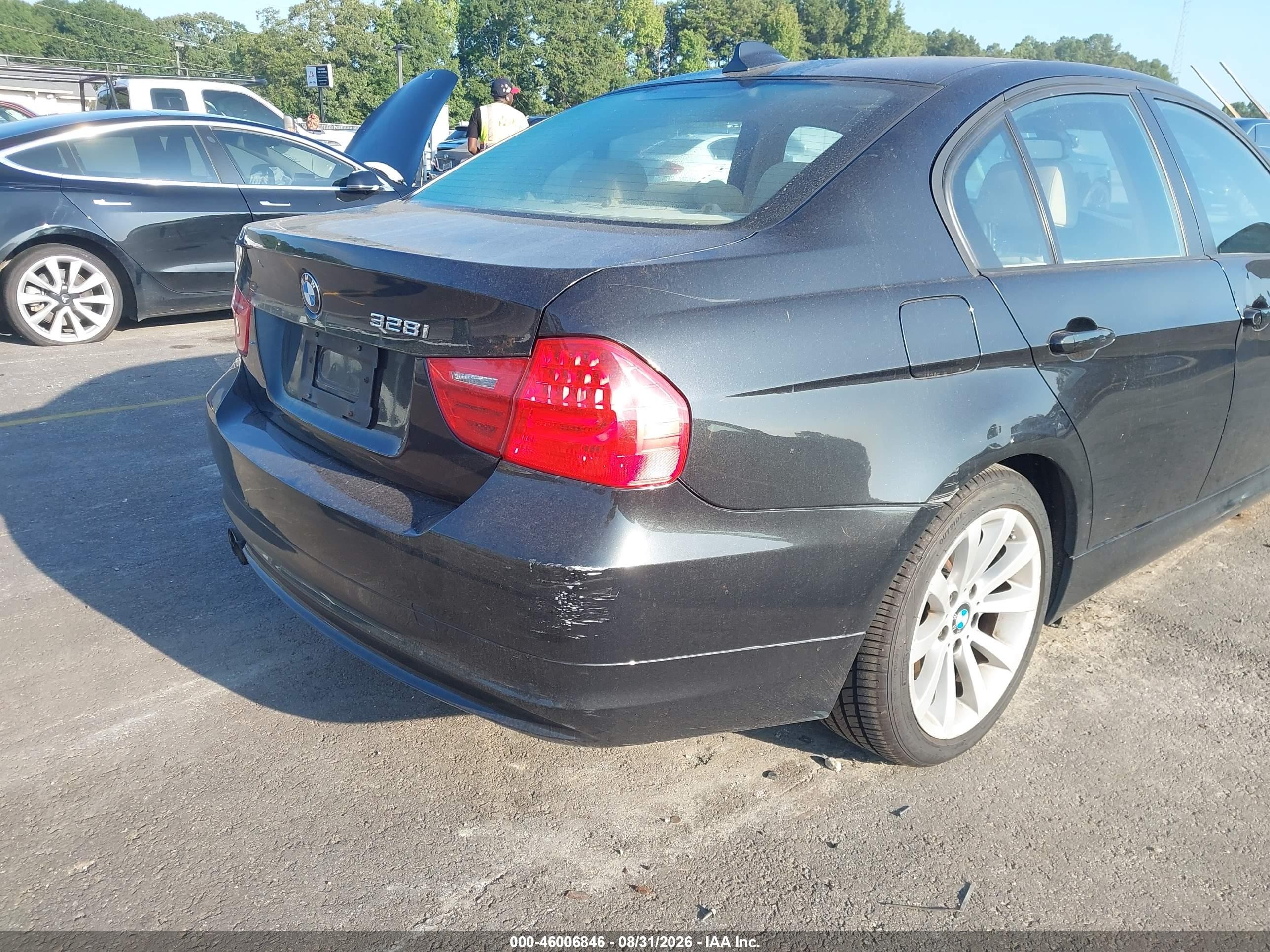 2009 Bmw 328i   Черный vin: WBAPH77579NL85443