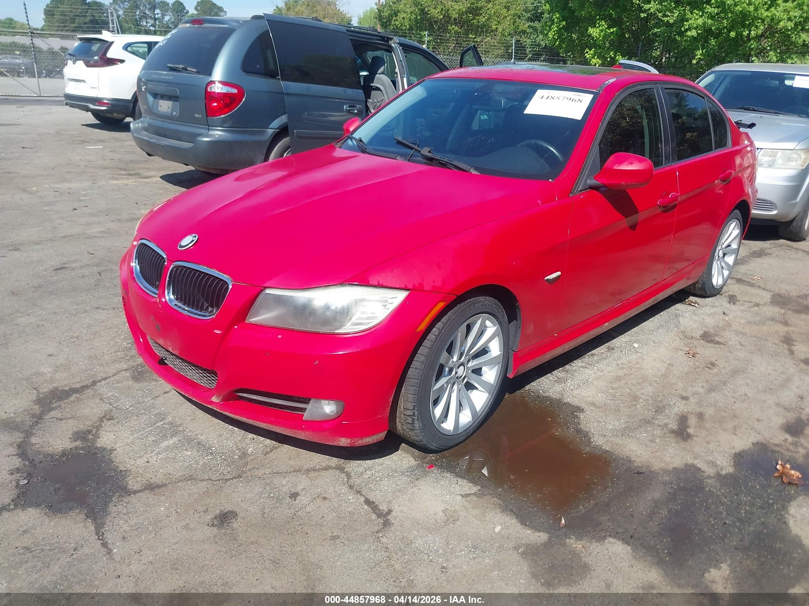 2009 Bmw 328i   Red vin: WBAPH775X9NM45196