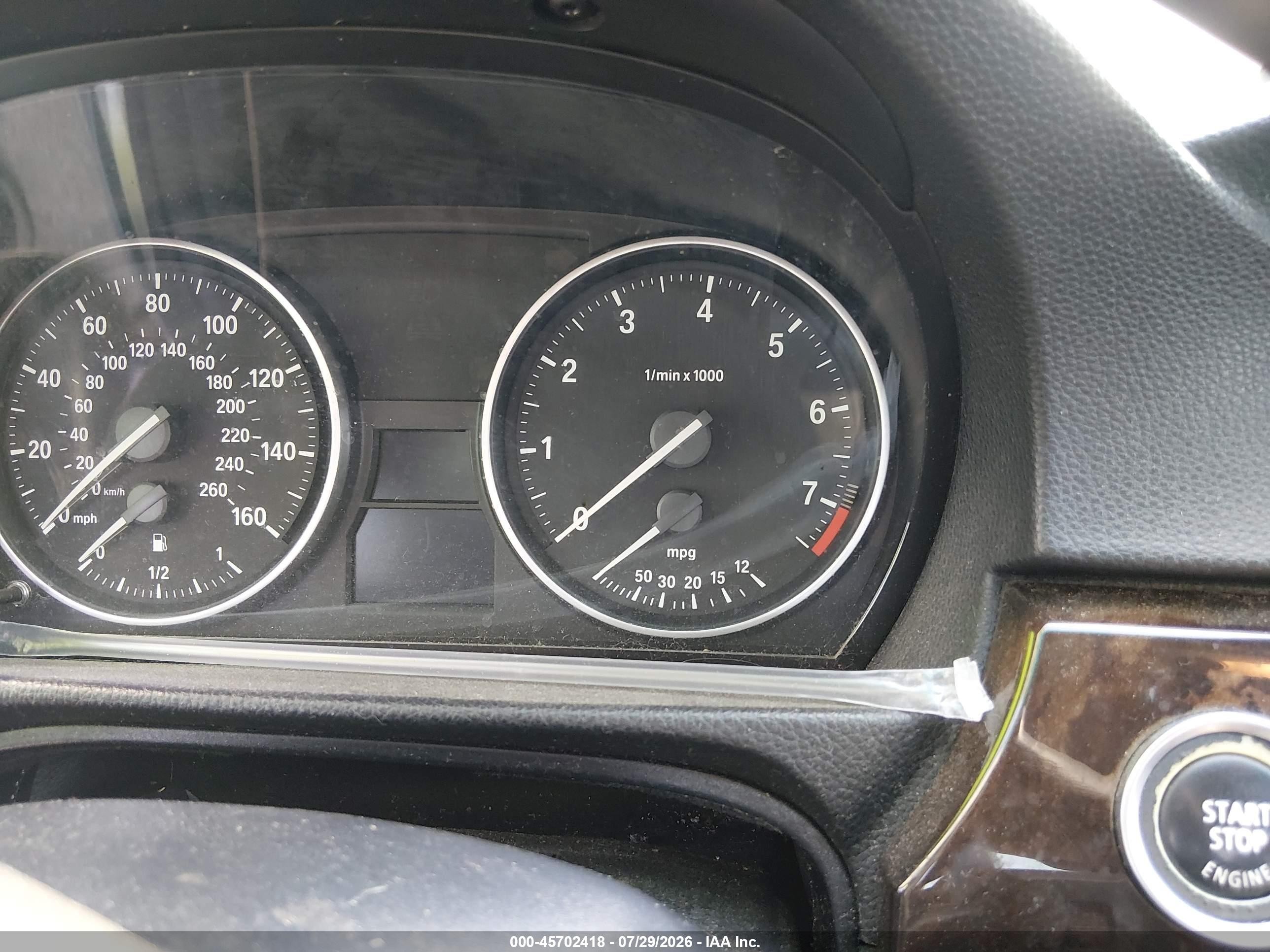 2011 Bmw 328i   Серый vin: WBAPH7C50BE461712