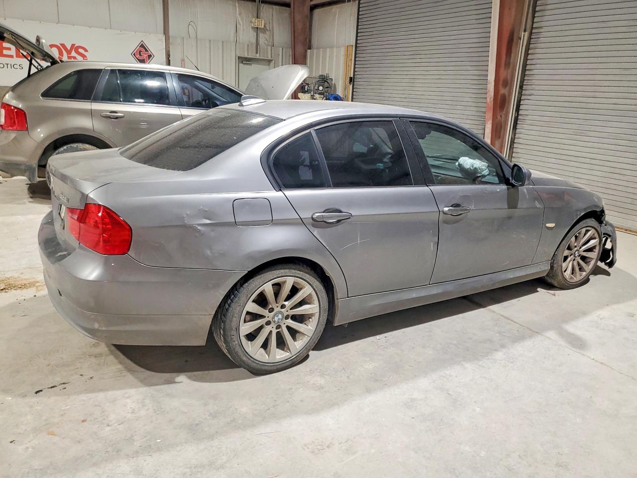 2011 Bmw 328 I Gray vin: WBAPH7C50BE679634