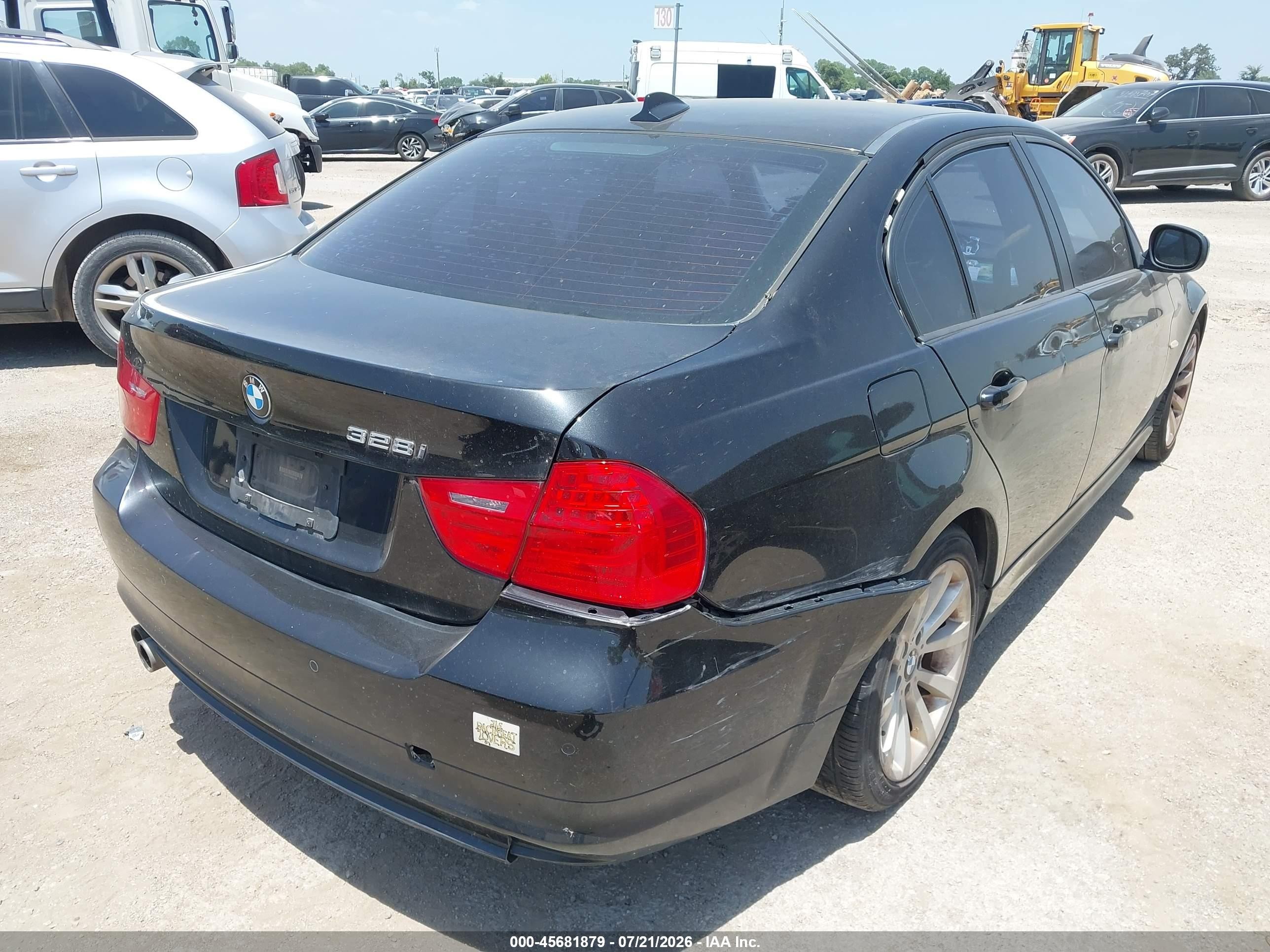 2011 Bmw 328i   Black vin: WBAPH7C50BE850303