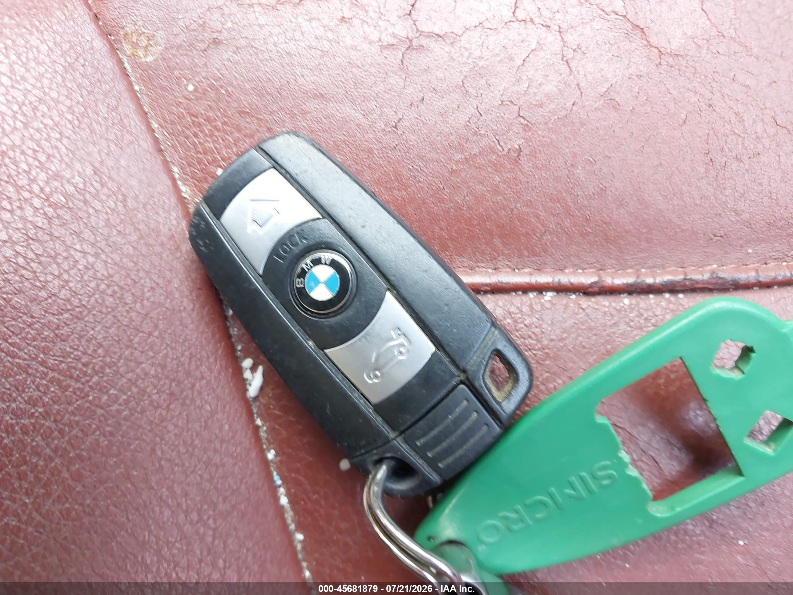 2011 Bmw 328i   Black vin: WBAPH7C50BE850303