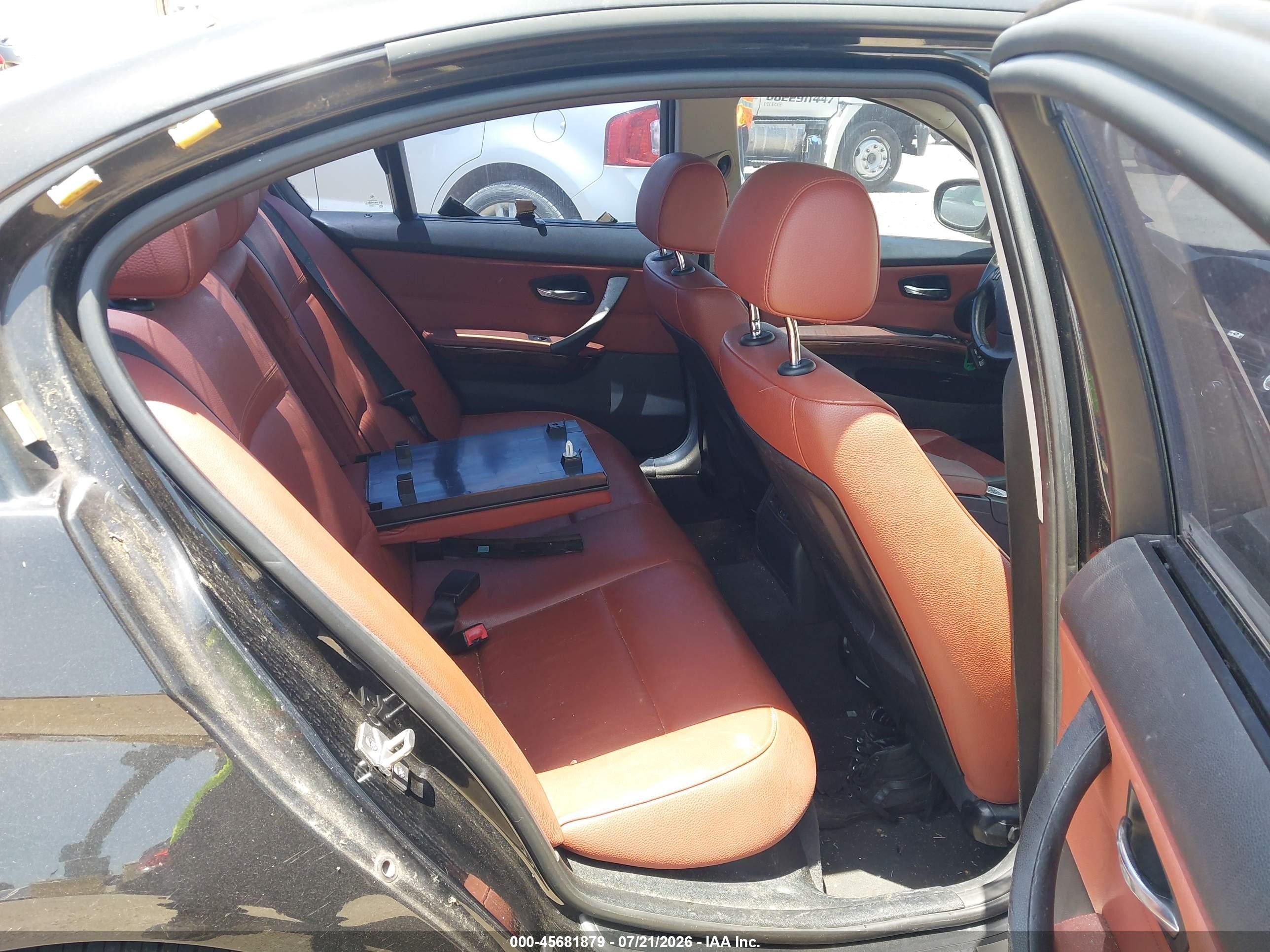2011 Bmw 328i   Black vin: WBAPH7C50BE850303