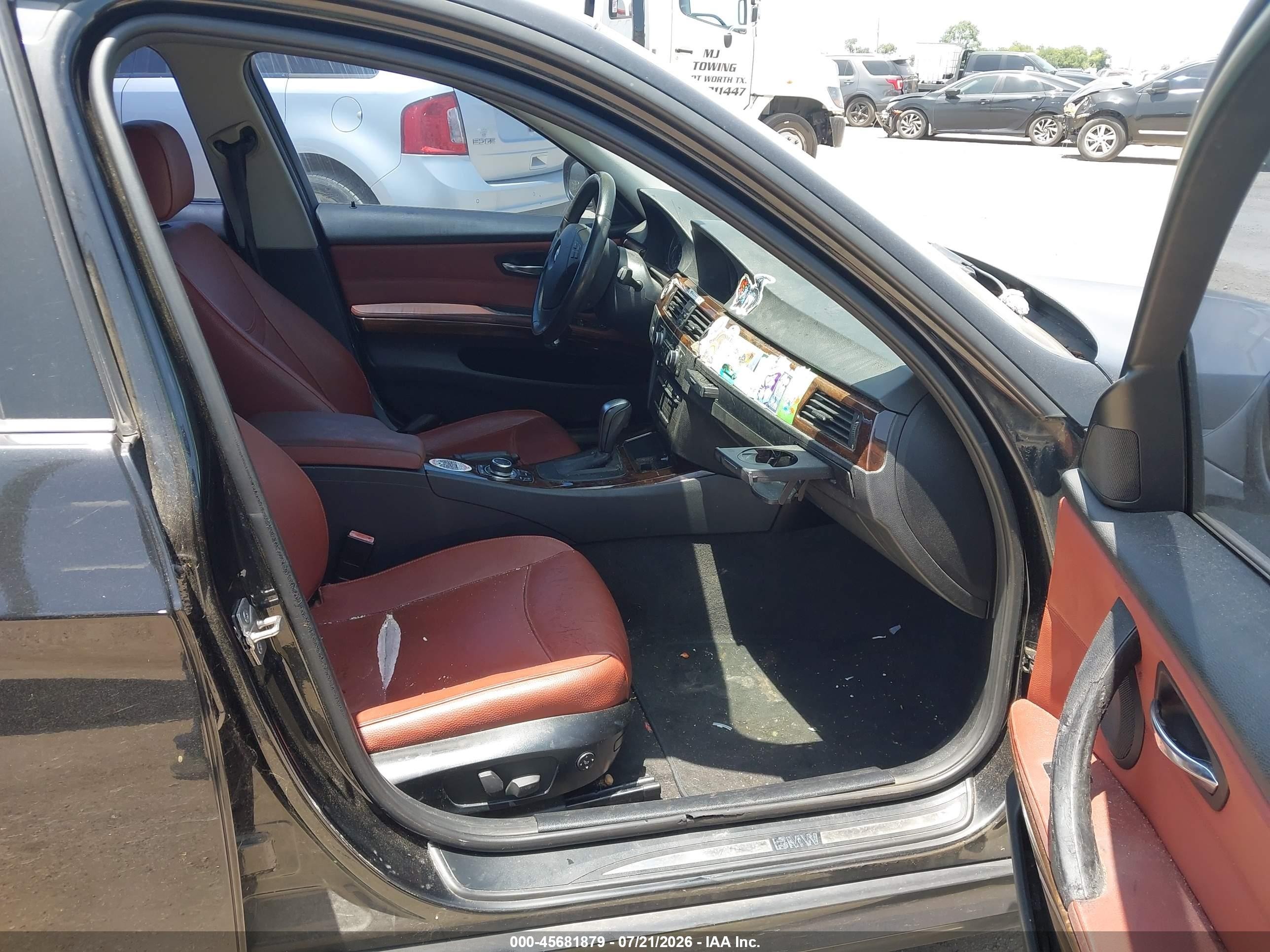 2011 Bmw 328i   Black vin: WBAPH7C50BE850303