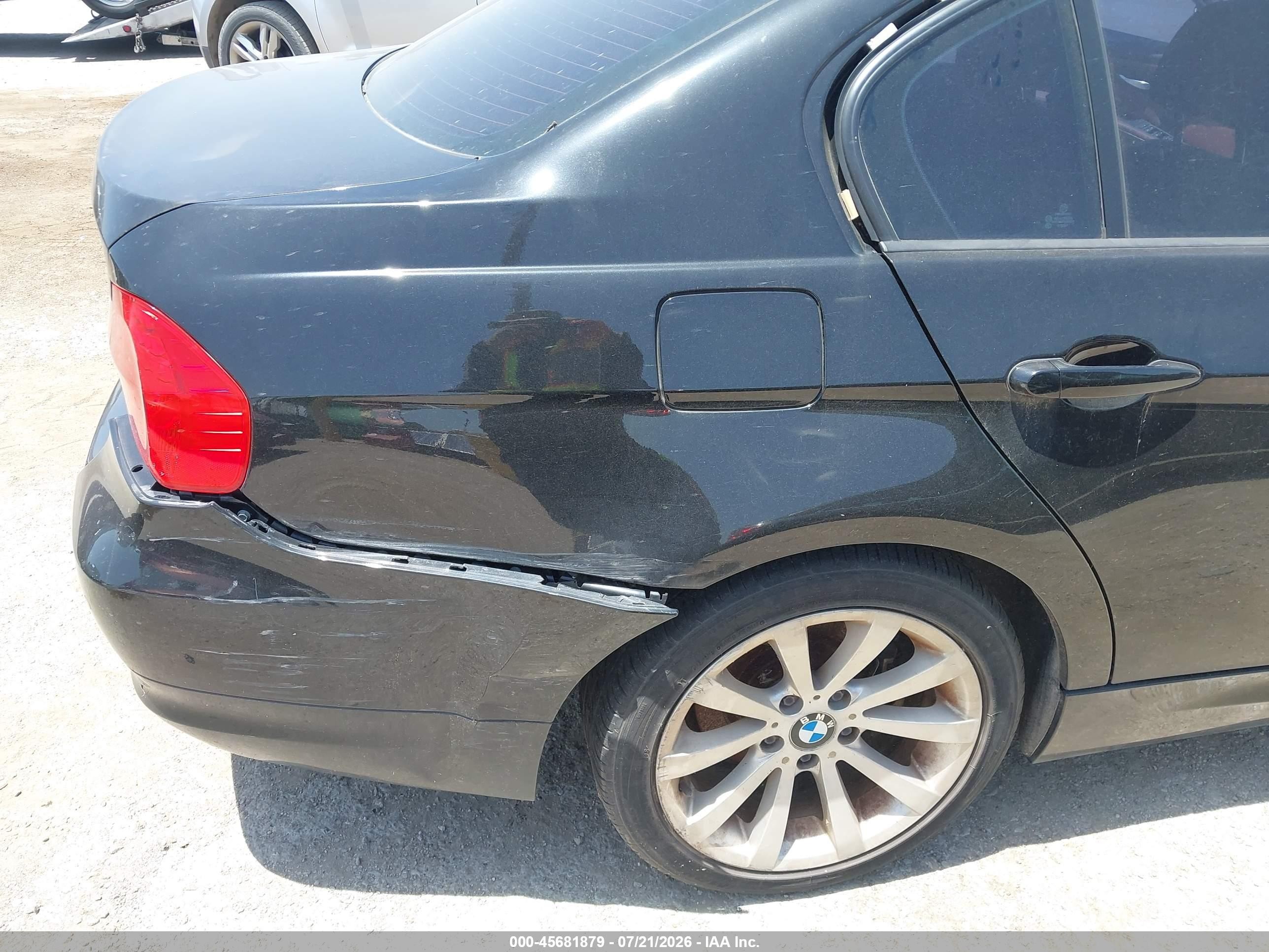 2011 Bmw 328i   Black vin: WBAPH7C50BE850303