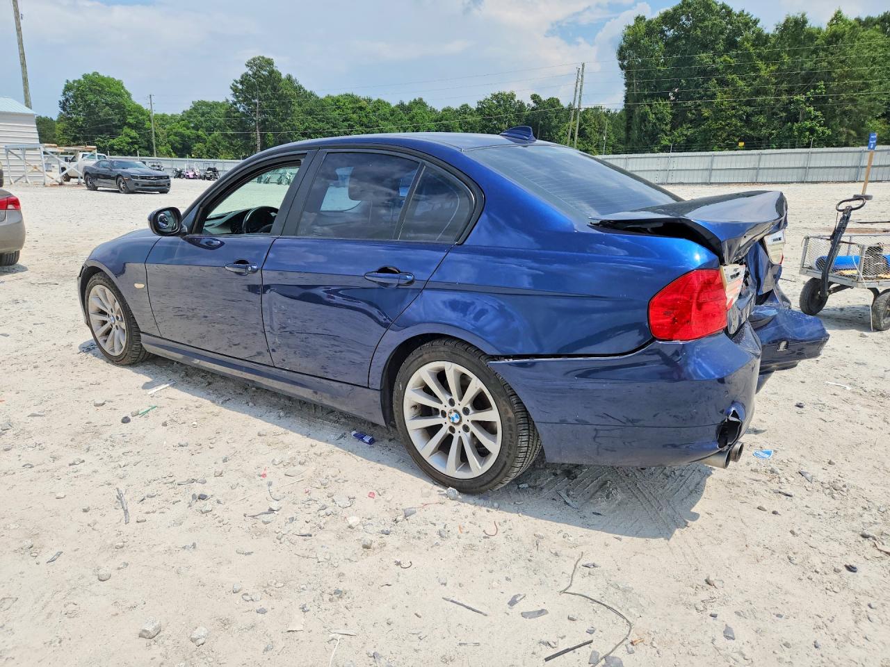 2011 Bmw 328 I Blue vin: WBAPH7C51BE683692