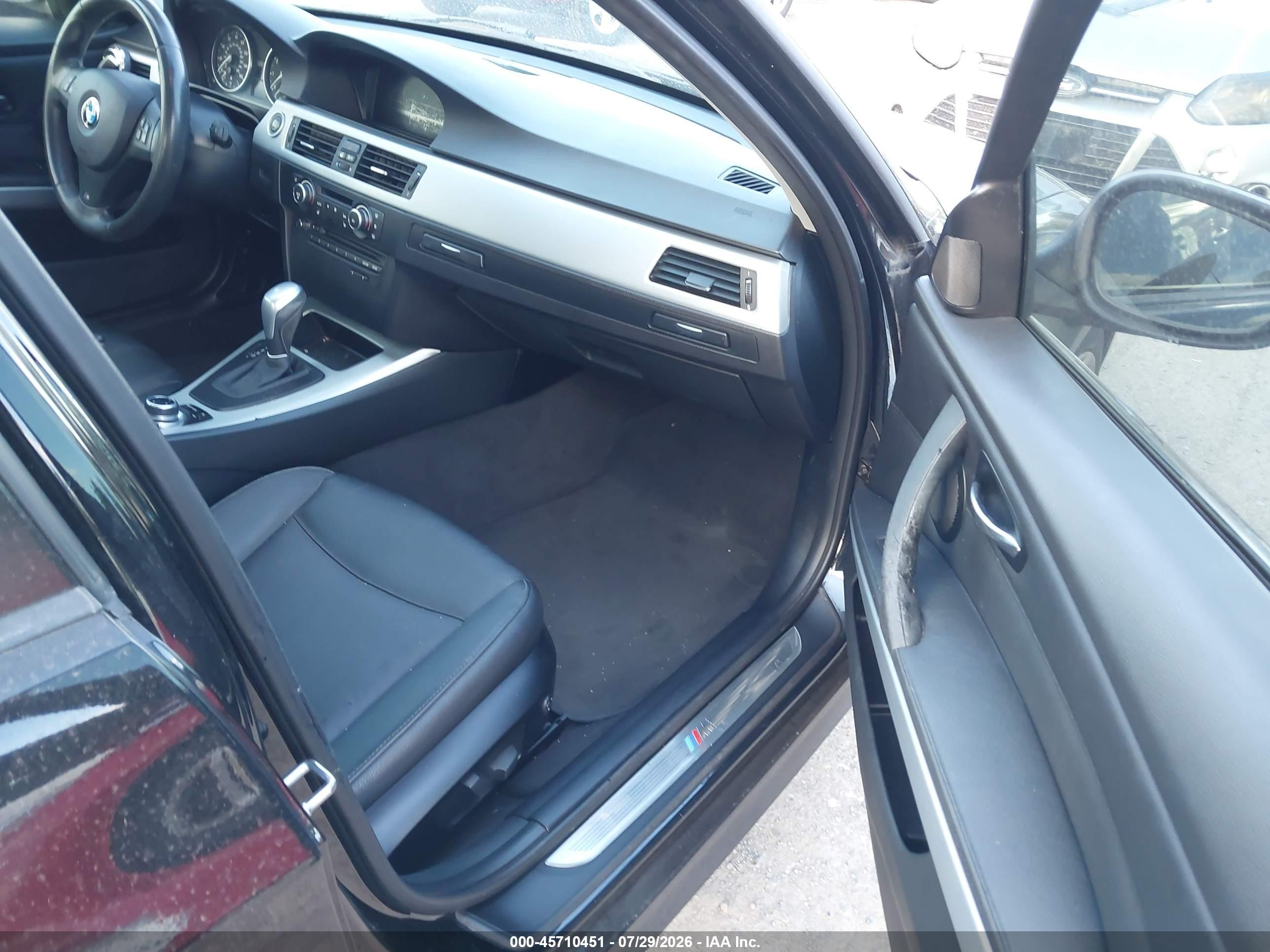 2011 Bmw 328i   Black vin: WBAPH7C51BE852626