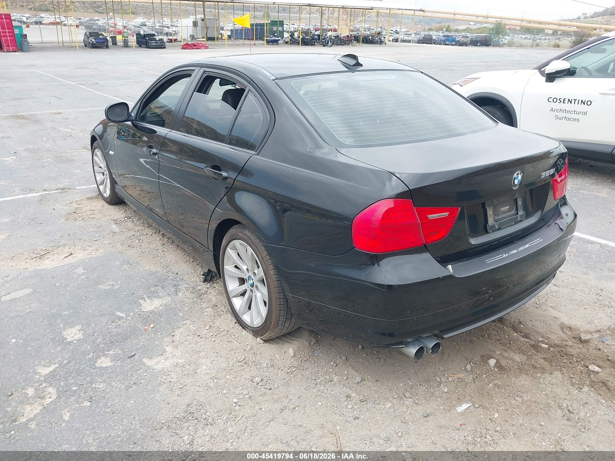 2011 Bmw 328i   Black vin: WBAPH7C52BA801921