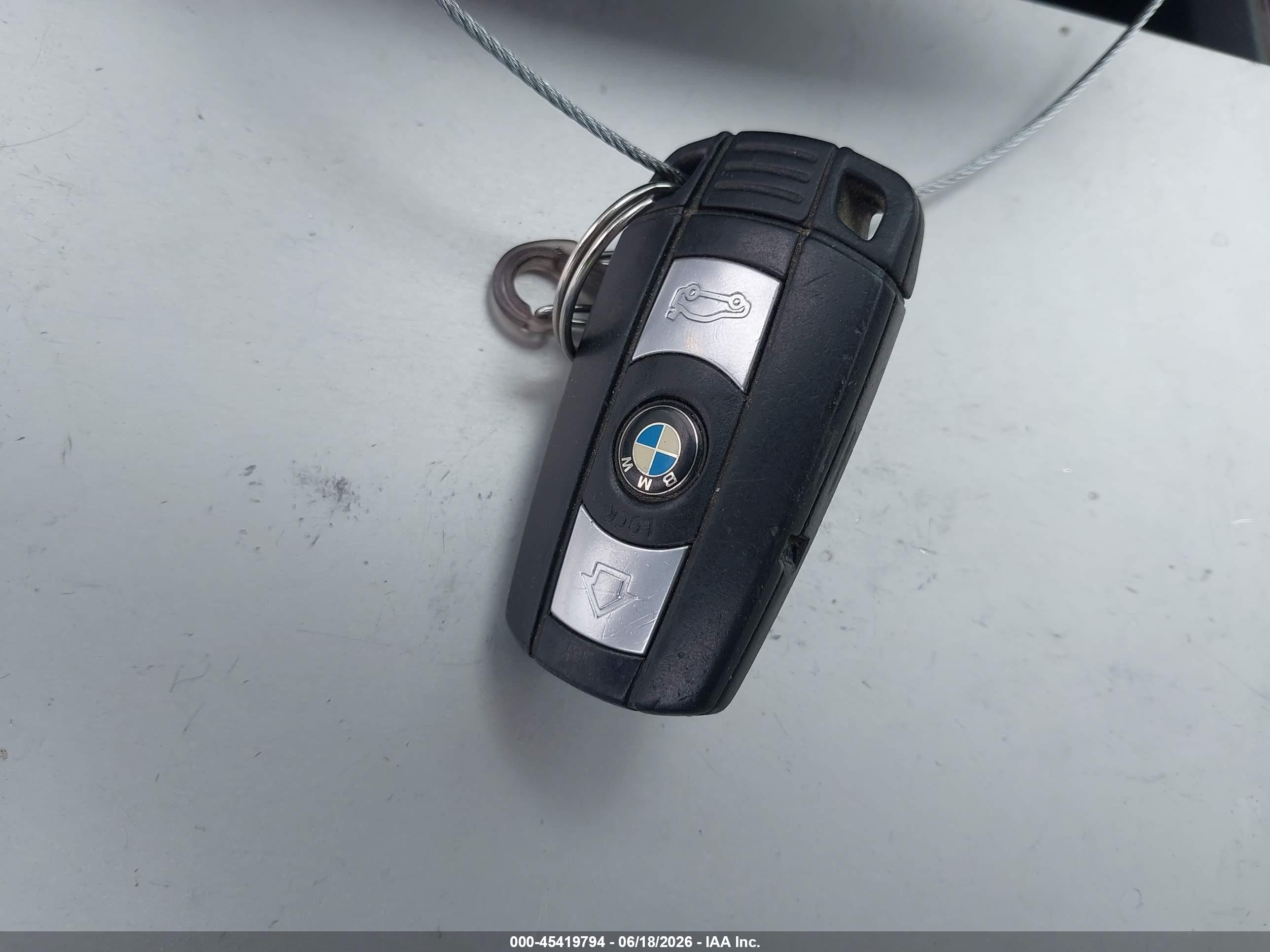 2011 Bmw 328i   Black vin: WBAPH7C52BA801921