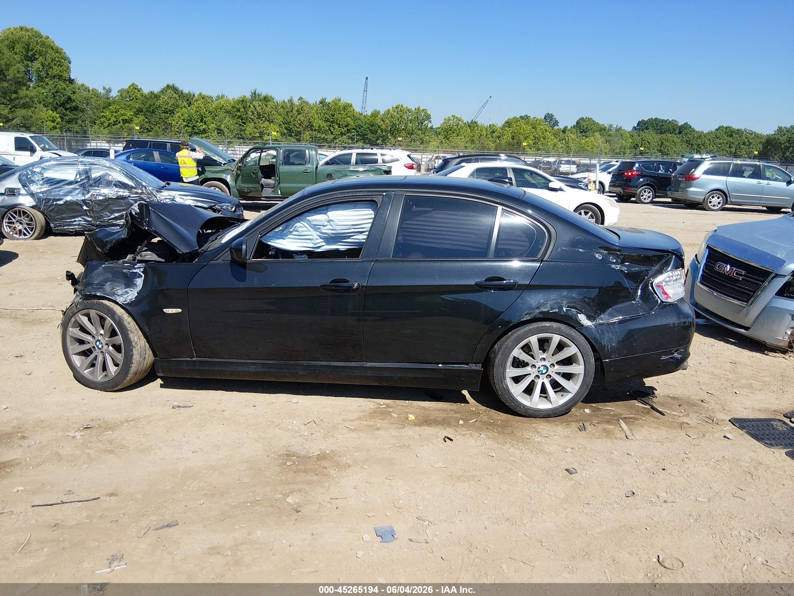 2011 Bmw 328i Black vin: WBAPH7C52BA802194