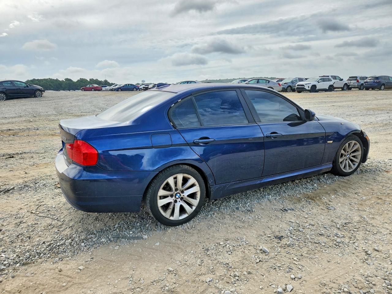 2011 Bmw 328 I Blue vin: WBAPH7C52BE681188