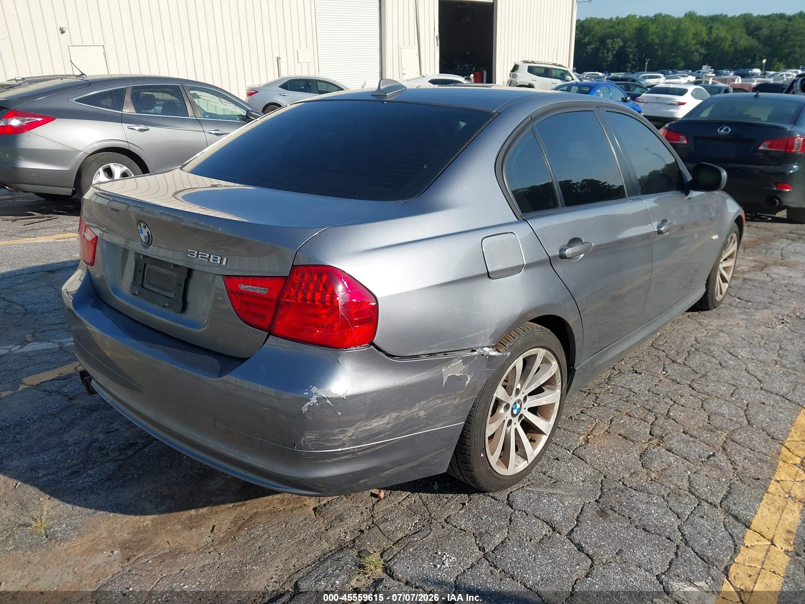 2011 Bmw 328i   Gray vin: WBAPH7C52BE850285
