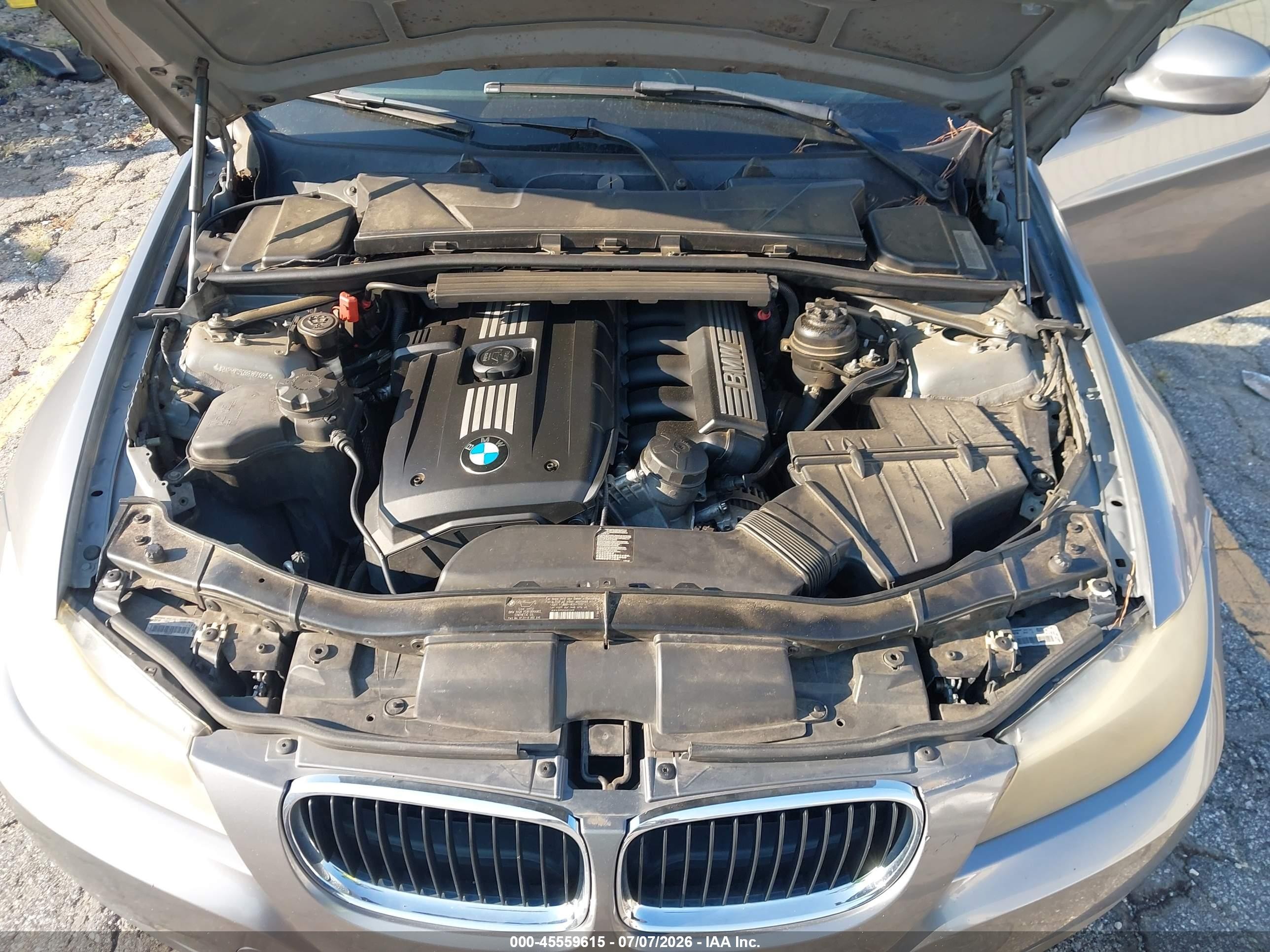 2011 Bmw 328i   Gray vin: WBAPH7C52BE850285