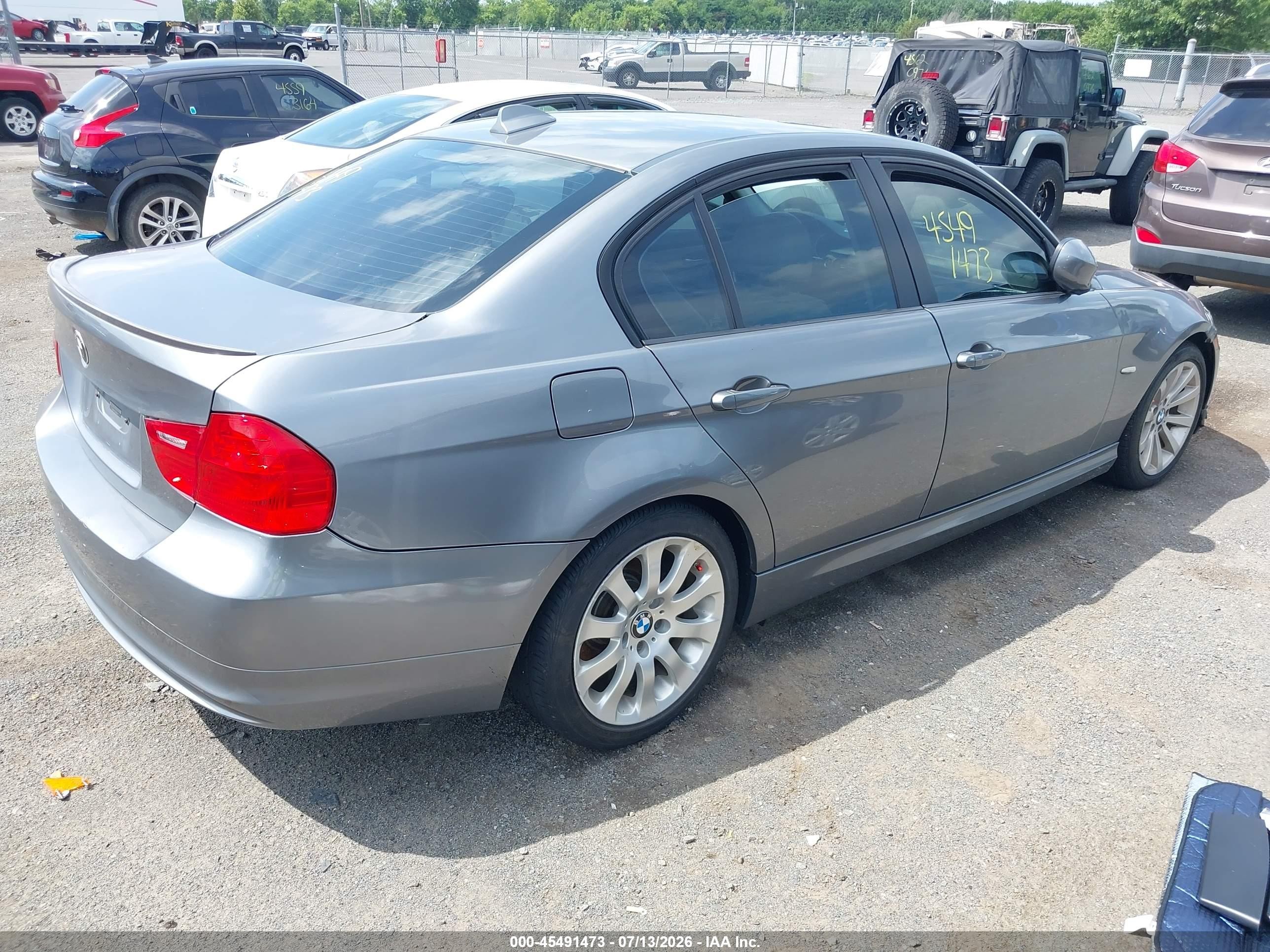 2011 Bmw 328i   Gray vin: WBAPH7C53BE460327