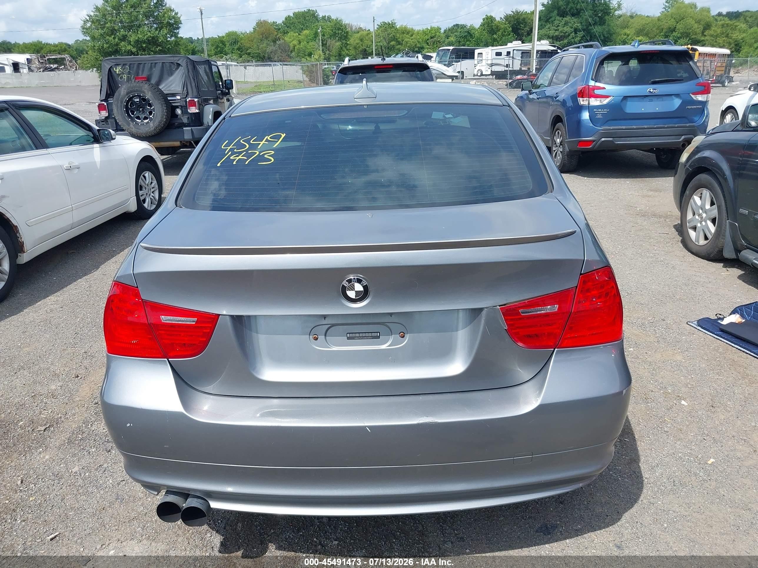 2011 Bmw 328i   Gray vin: WBAPH7C53BE460327